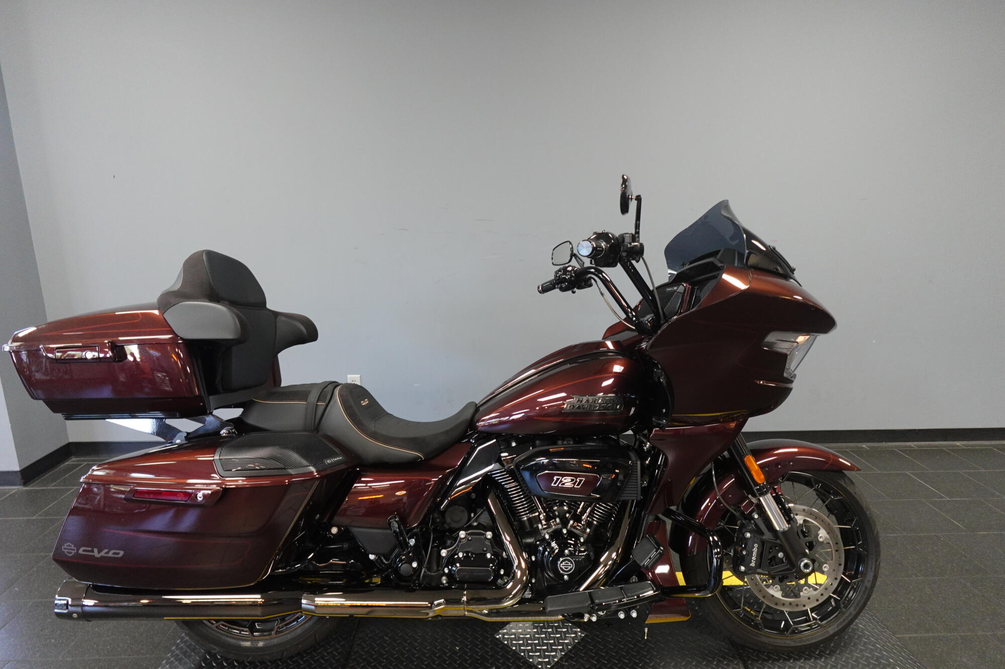 2024 Harley-Davidson CVO™ Road Glide FLTRXSE