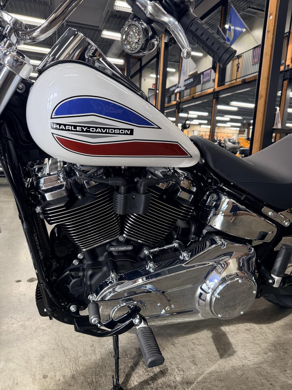 2026 Harley-Davidson® Super Glide® FXD, photo 13