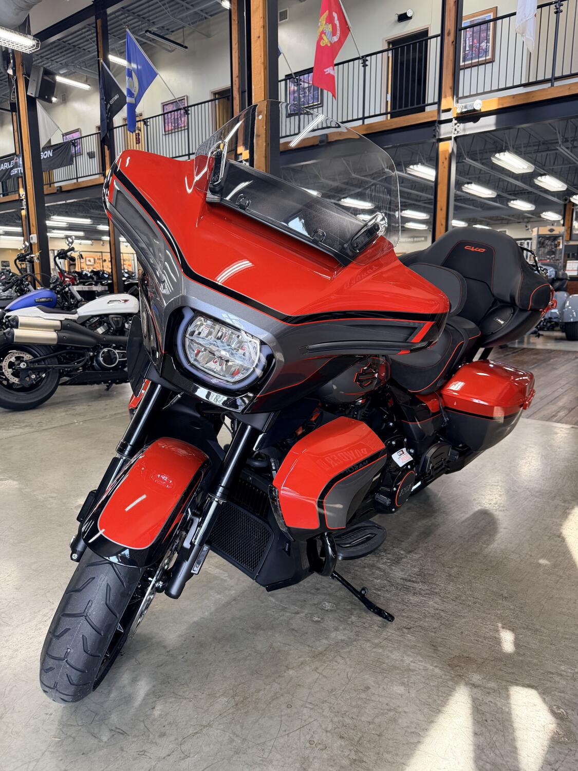2026 Harley-Davidson® CVO Street Glide Limited FLHXLSE, photo 14