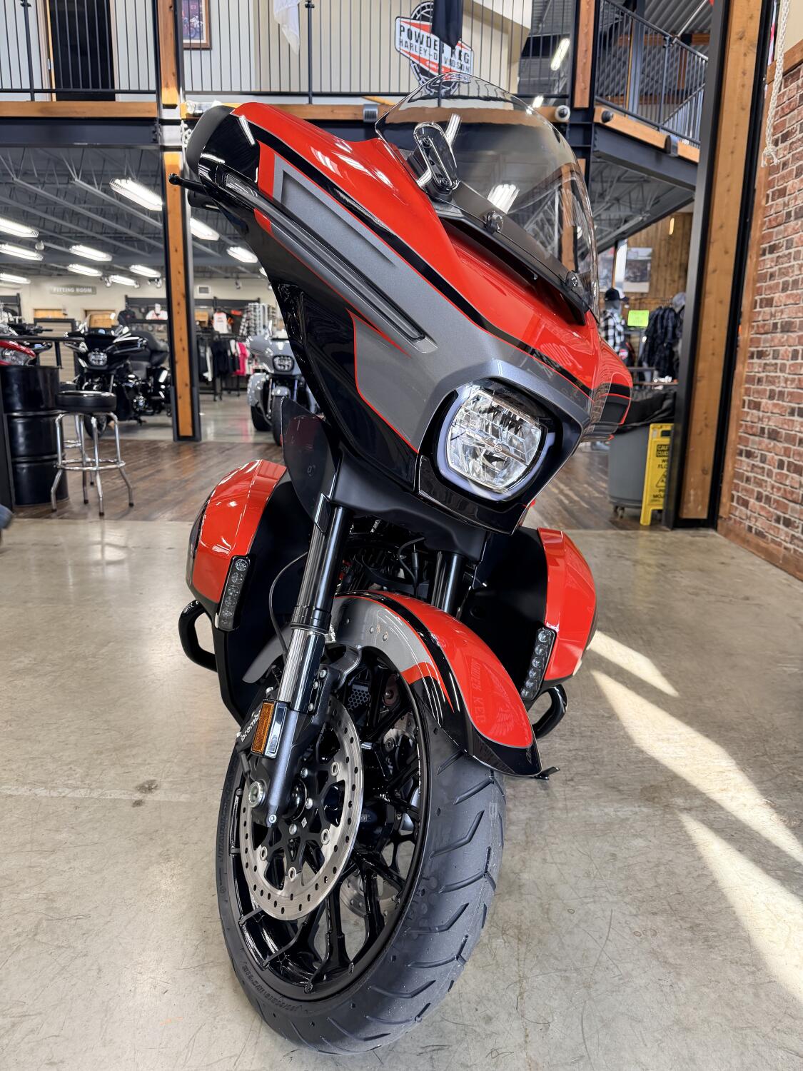 2026 Harley-Davidson® CVO Street Glide Limited FLHXLSE, photo 15