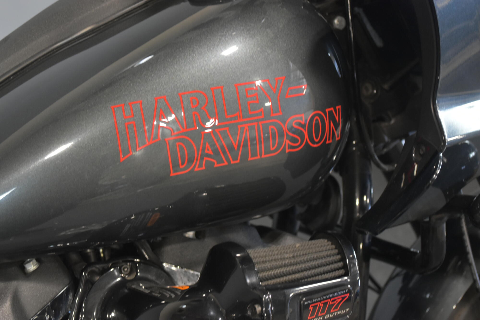 2025 Harley-Davidson® Low Rider® ST Iron Horse Metallic - Black Finish, photo 25