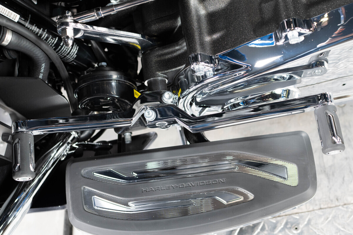 2026 Harley-Davidson® CVO Street Glide Limited FLHXLSE, photo 26
