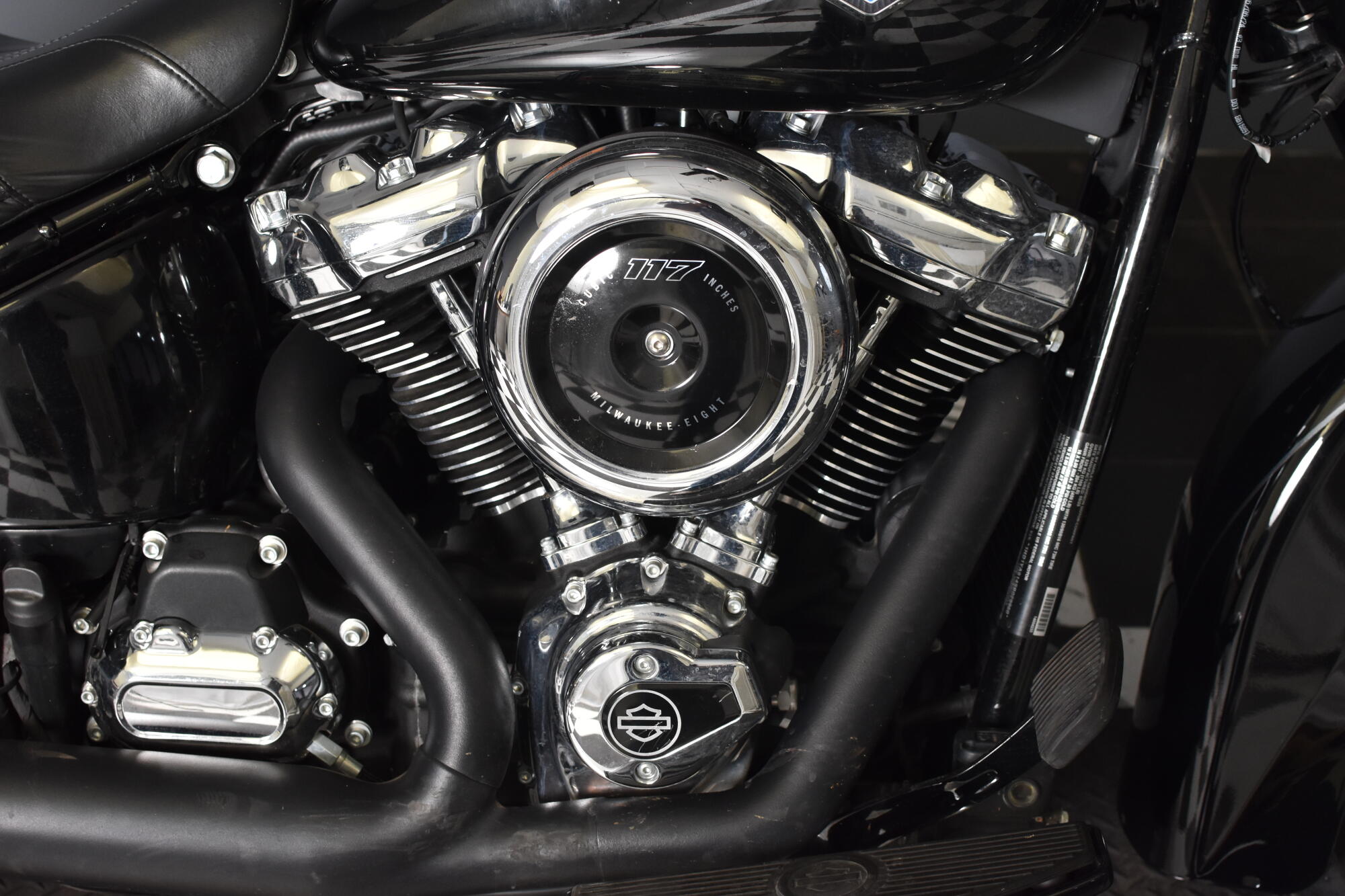 2025 Harley-Davidson® Heritage Classic FLHC, photo 11