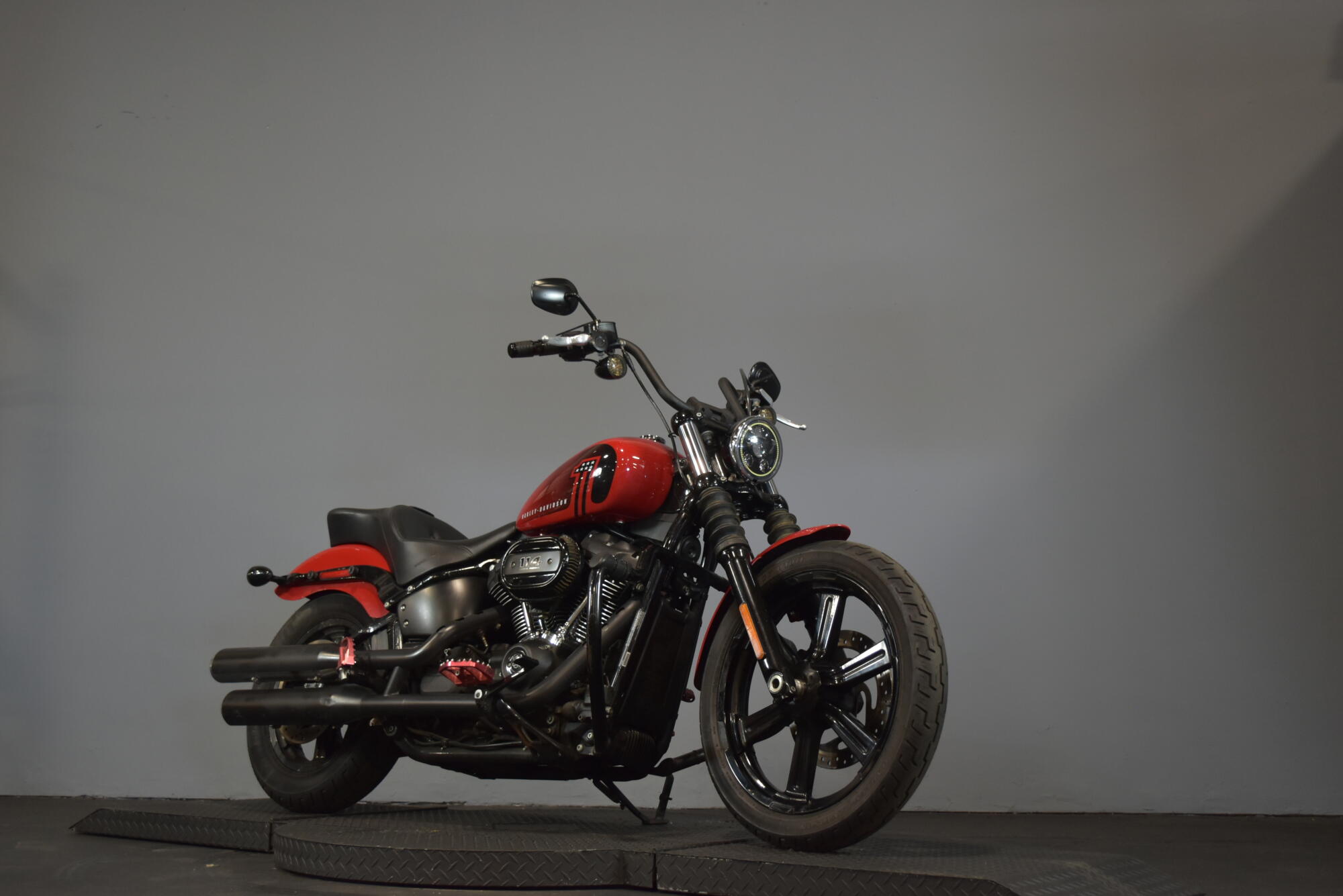2022 Harley-Davidson® Street Bob® 114 Redline Red, photo 22