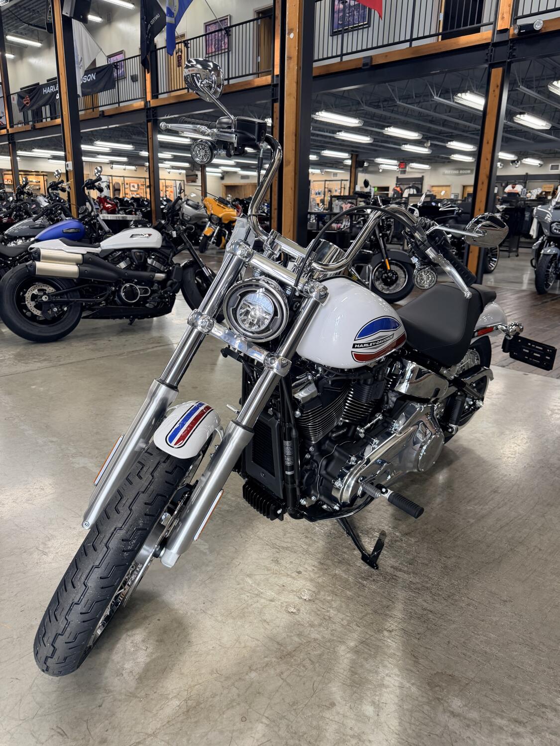 2026 Harley-Davidson® Super Glide® FXD, photo 14