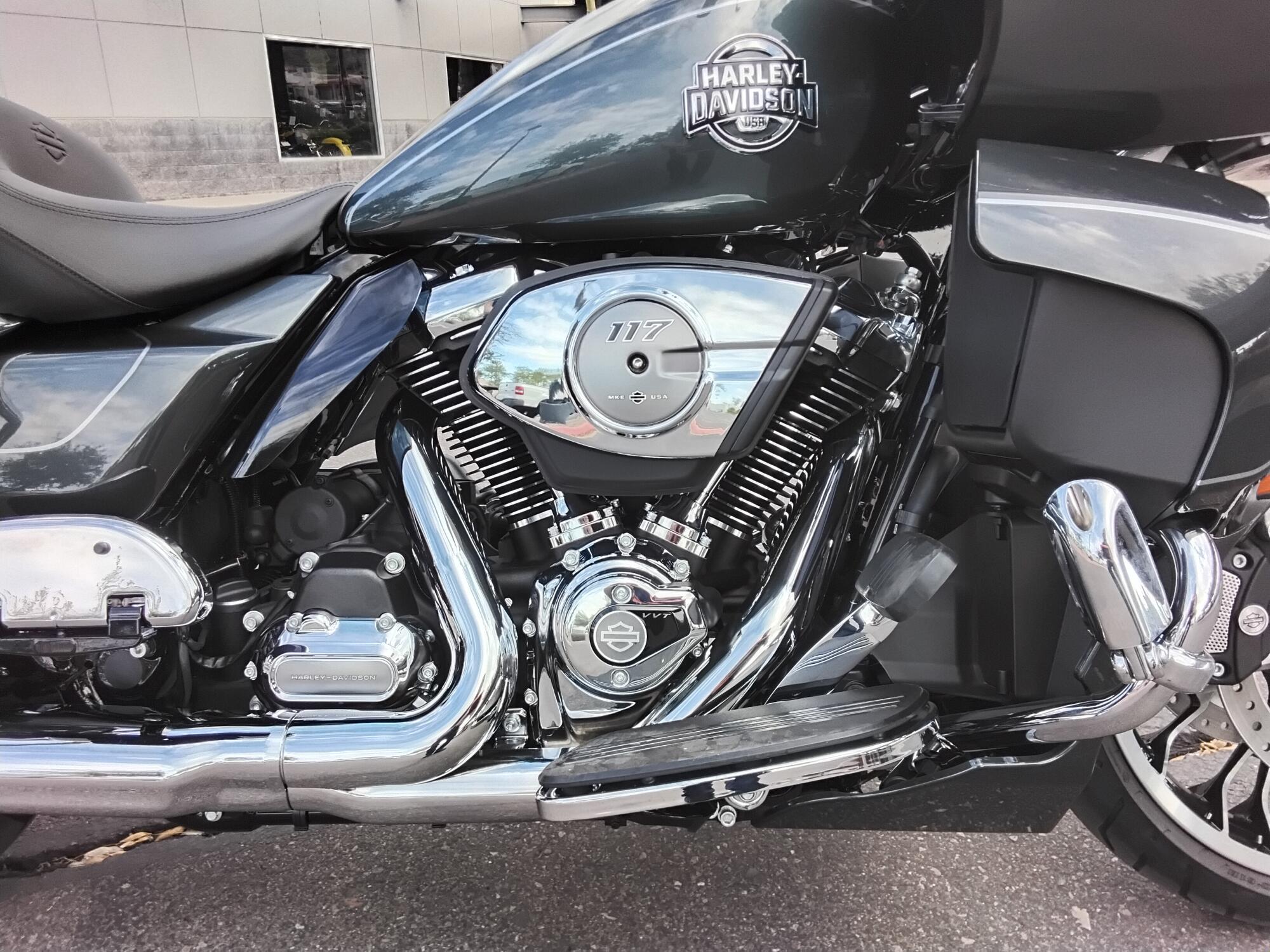 FLTRXL 2026 Road Glide Limited, photo 2