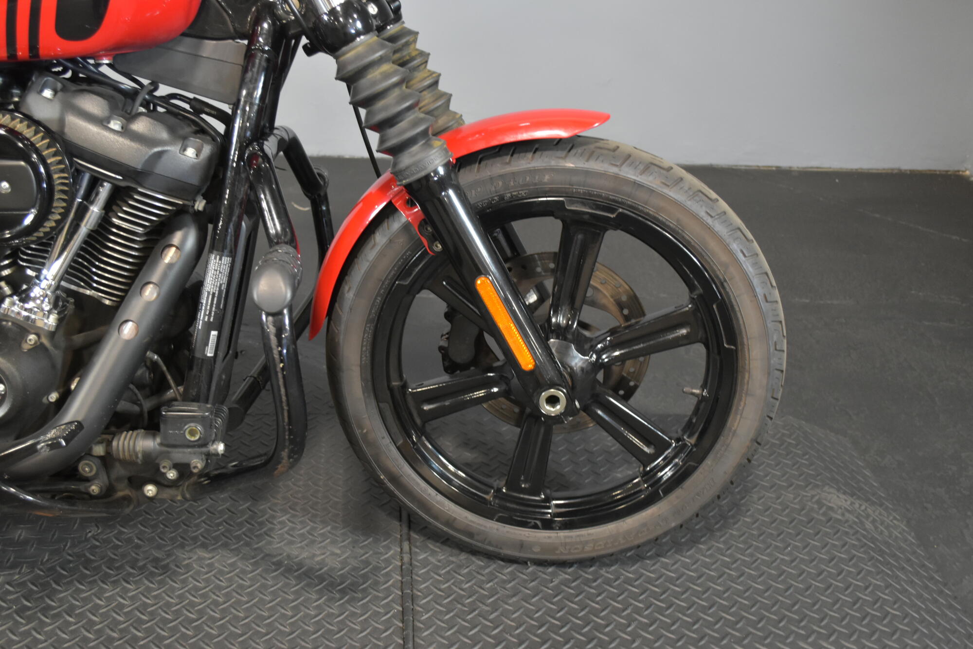 2022 Harley-Davidson® Street Bob® 114 Redline Red, photo 9