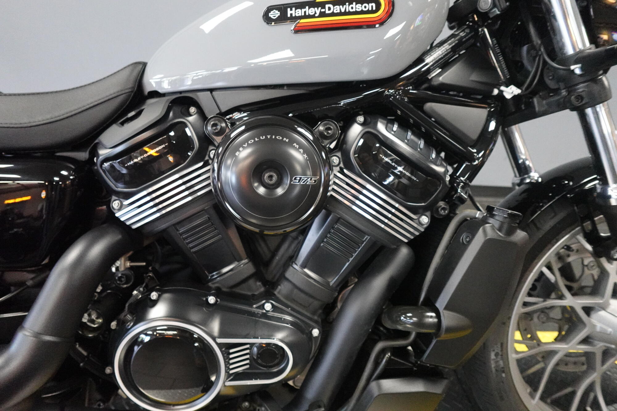 2026 Harley-Davidson® Nightster™ Special RH975S, photo 9