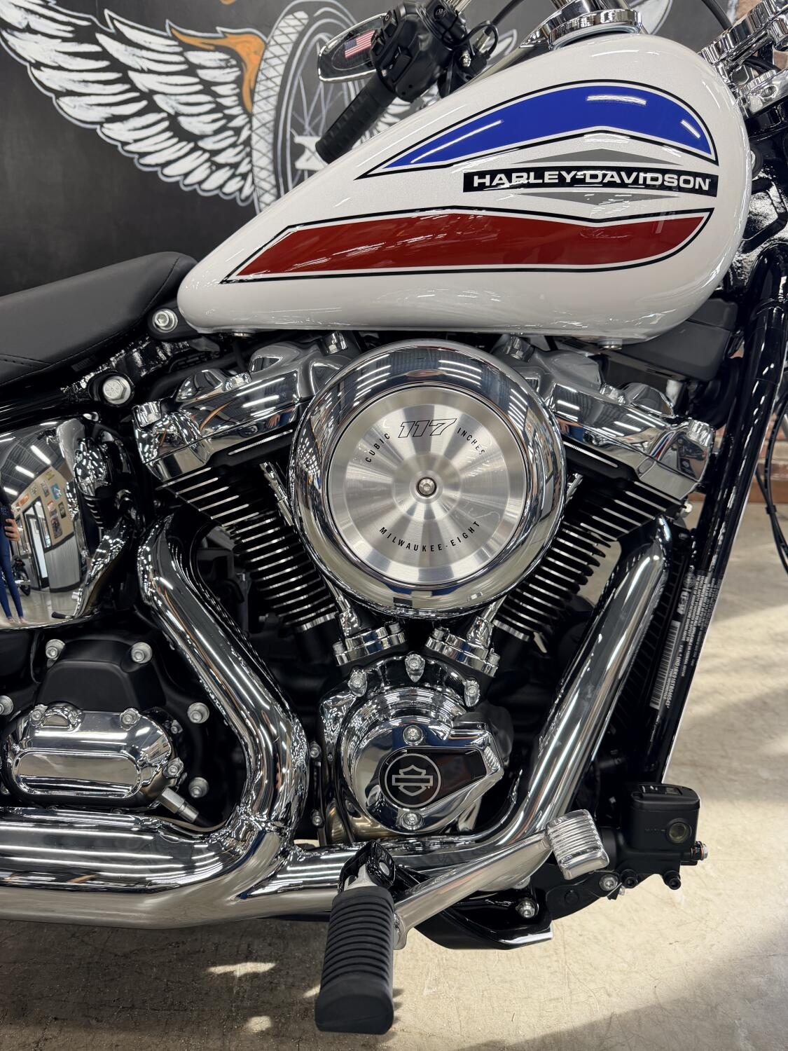 2026 Harley-Davidson® Super Glide® FXD, photo 3