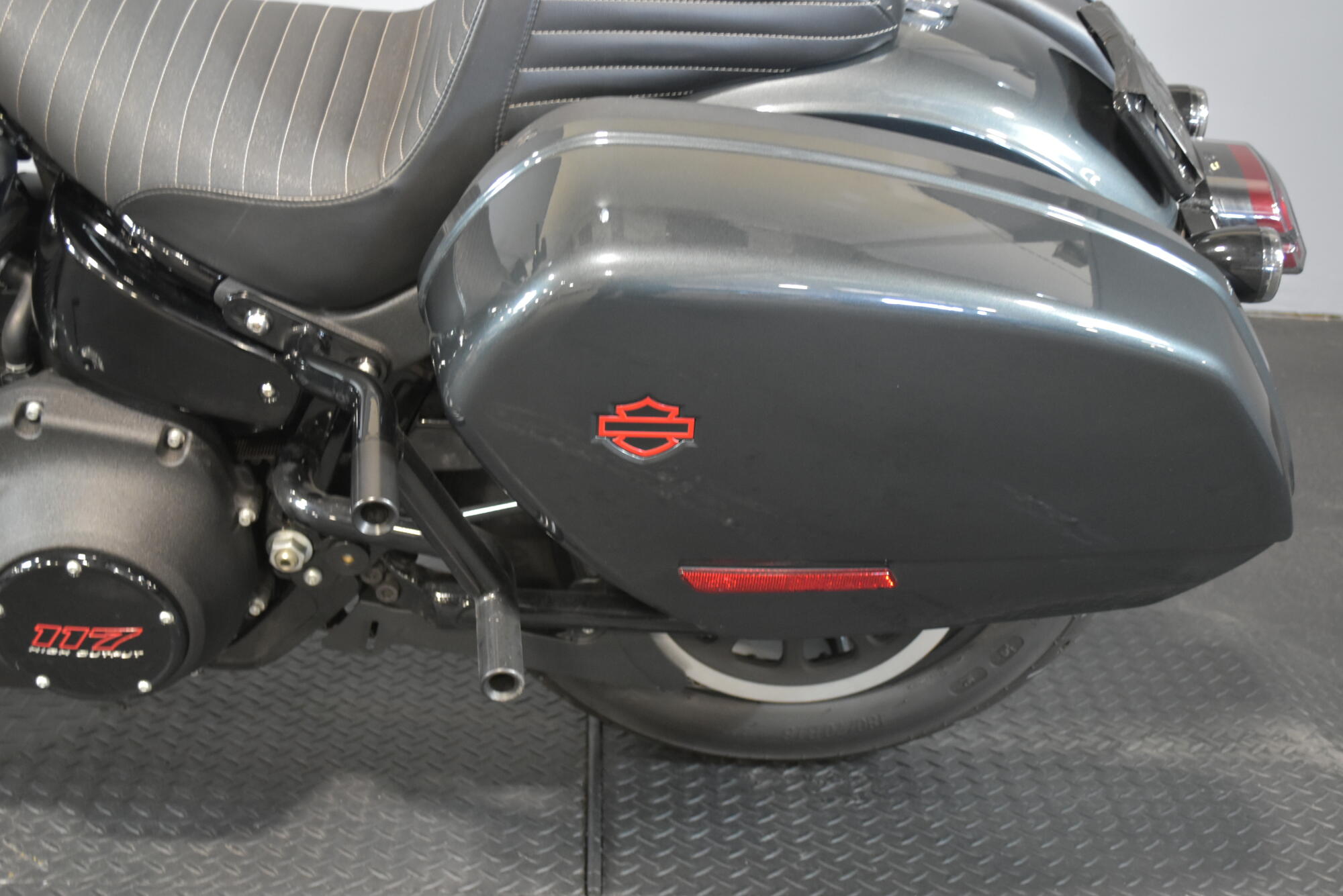 2025 Harley-Davidson® Low Rider® ST Iron Horse Metallic - Black Finish, photo 14