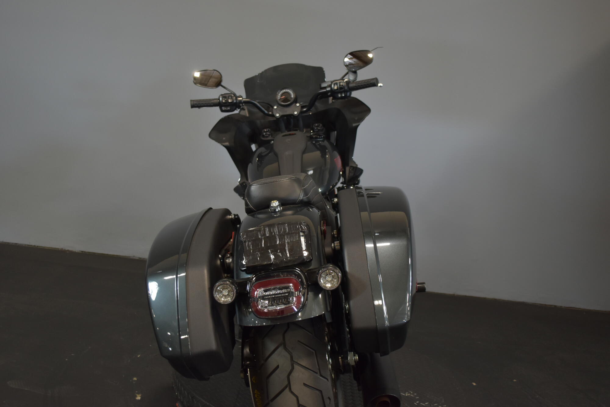 2025 Harley-Davidson® Low Rider® ST Iron Horse Metallic - Black Finish, photo 7