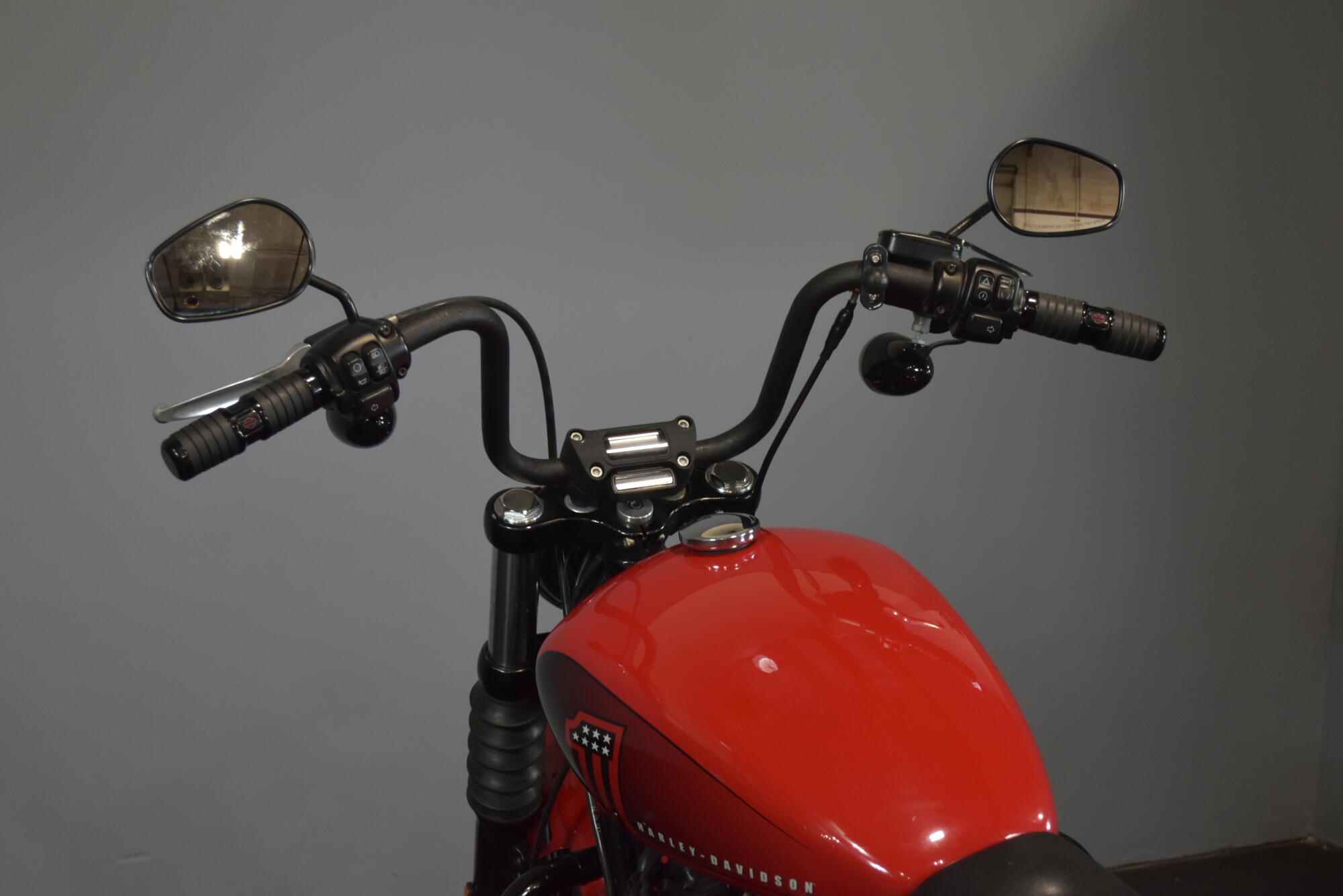 2022 Harley-Davidson® Street Bob® 114 Redline Red, photo 17