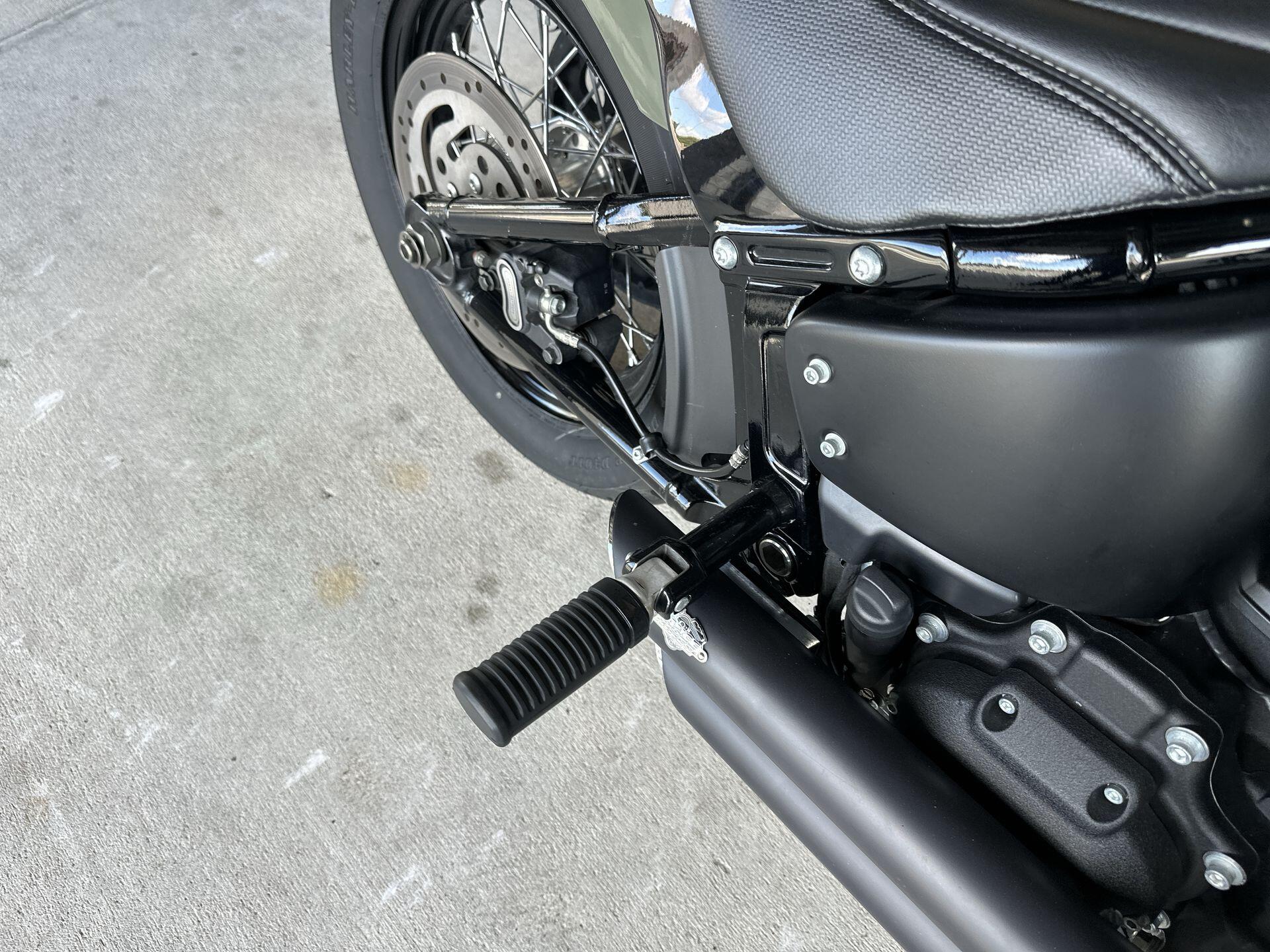 2021 Harley-Davidson® Street Bob® 114 FXBBS, photo 17