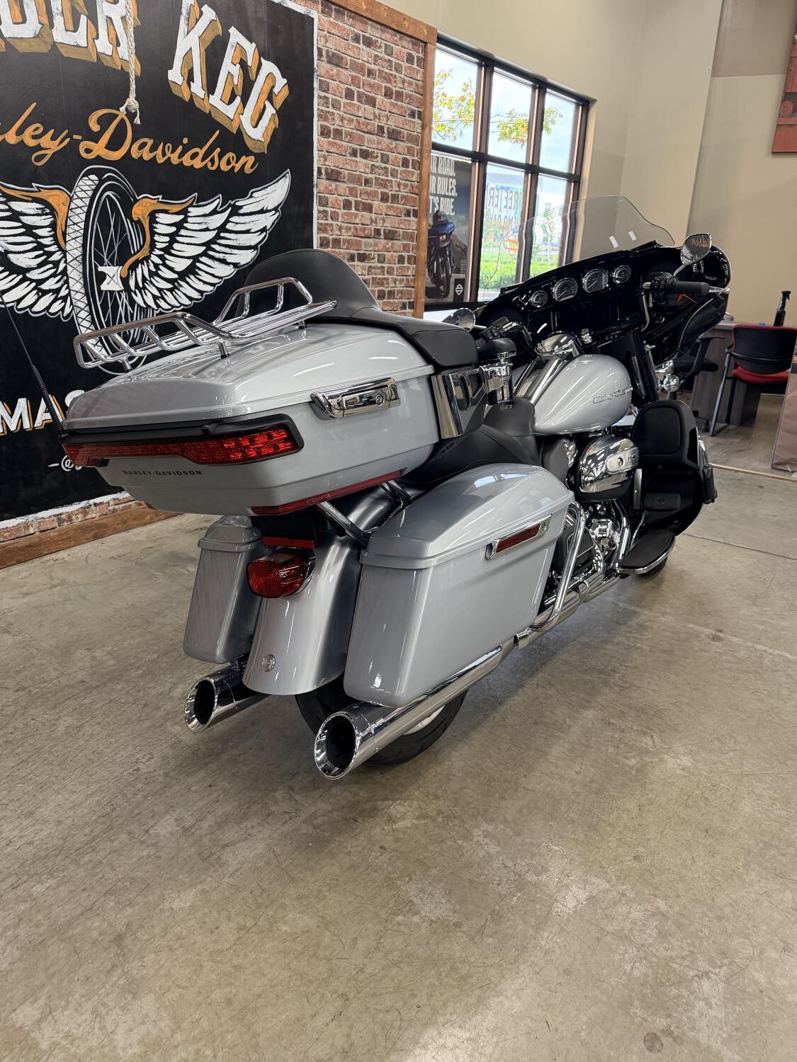 2020 Harley-Davidson® Ultra Limited FLHTK, photo 9