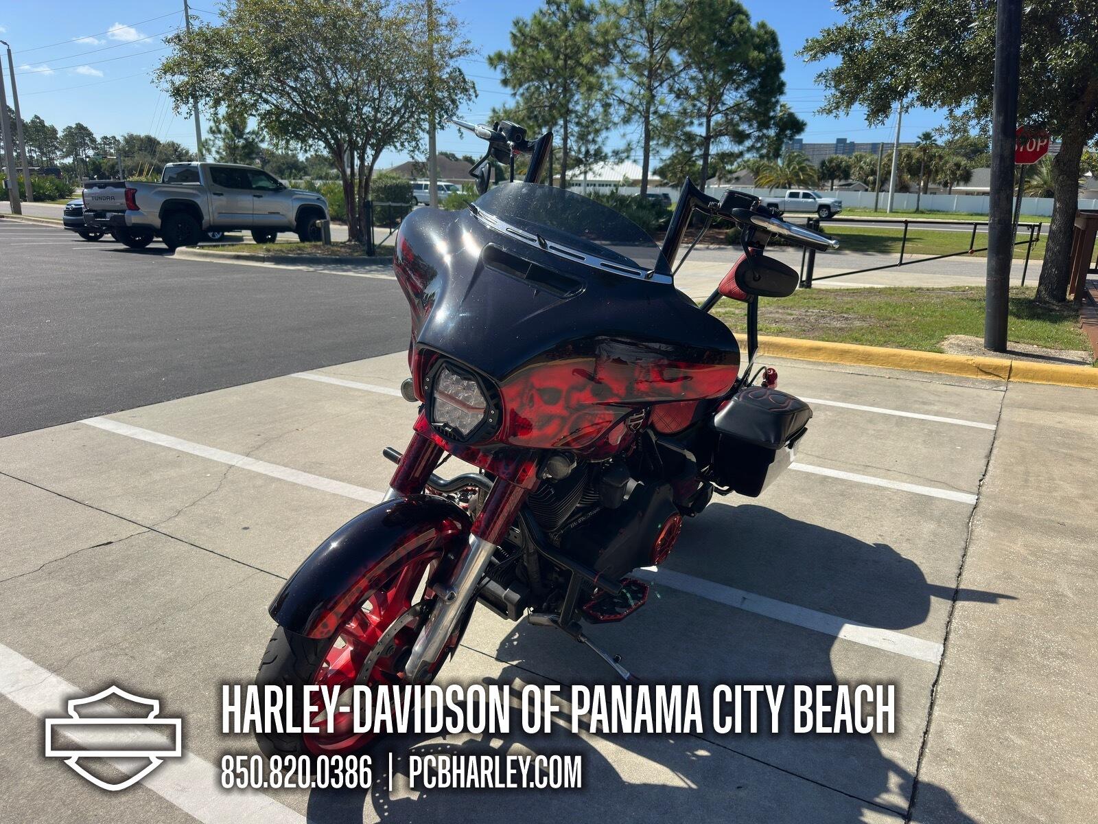 2016 Harley-Davidson® Street Glide® Special, photo 9