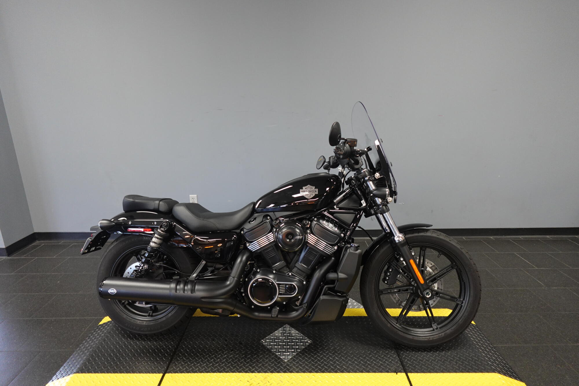 2026 Harley-Davidson® Nightster™ RH975