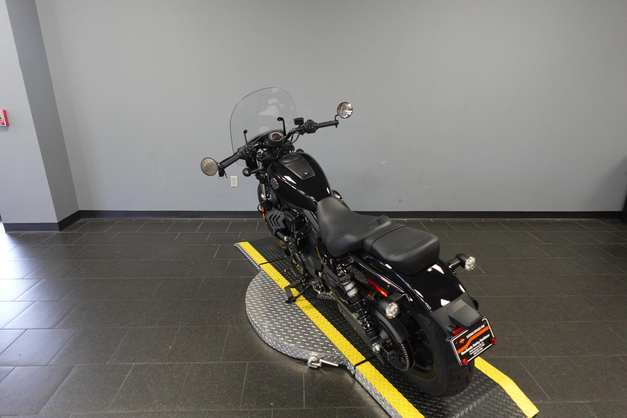 2026 Harley-Davidson® Nightster™ RH975, photo 6
