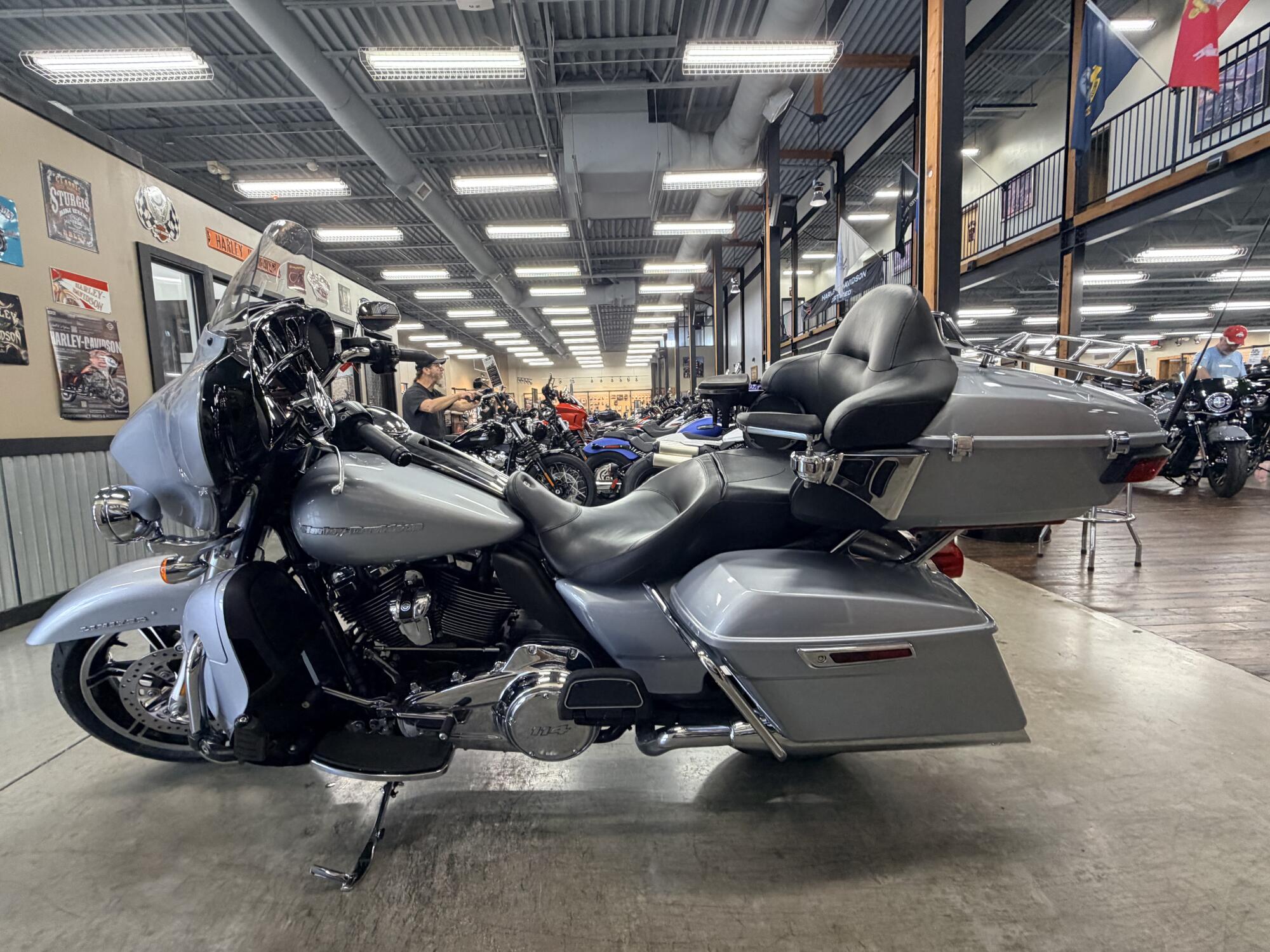 2020 Harley-Davidson® Ultra Limited FLHTK, photo 12