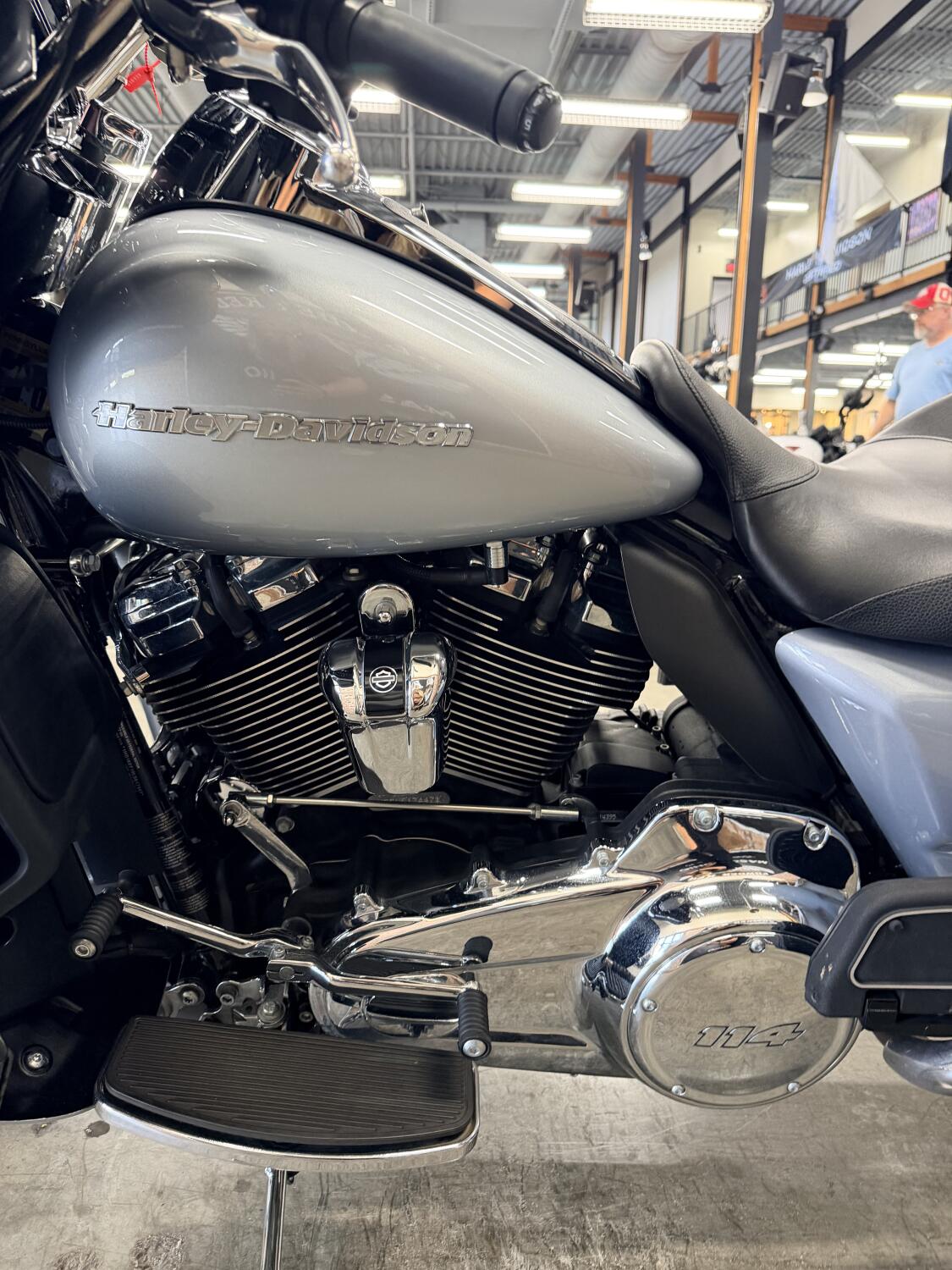 2020 Harley-Davidson® Ultra Limited FLHTK, photo 13