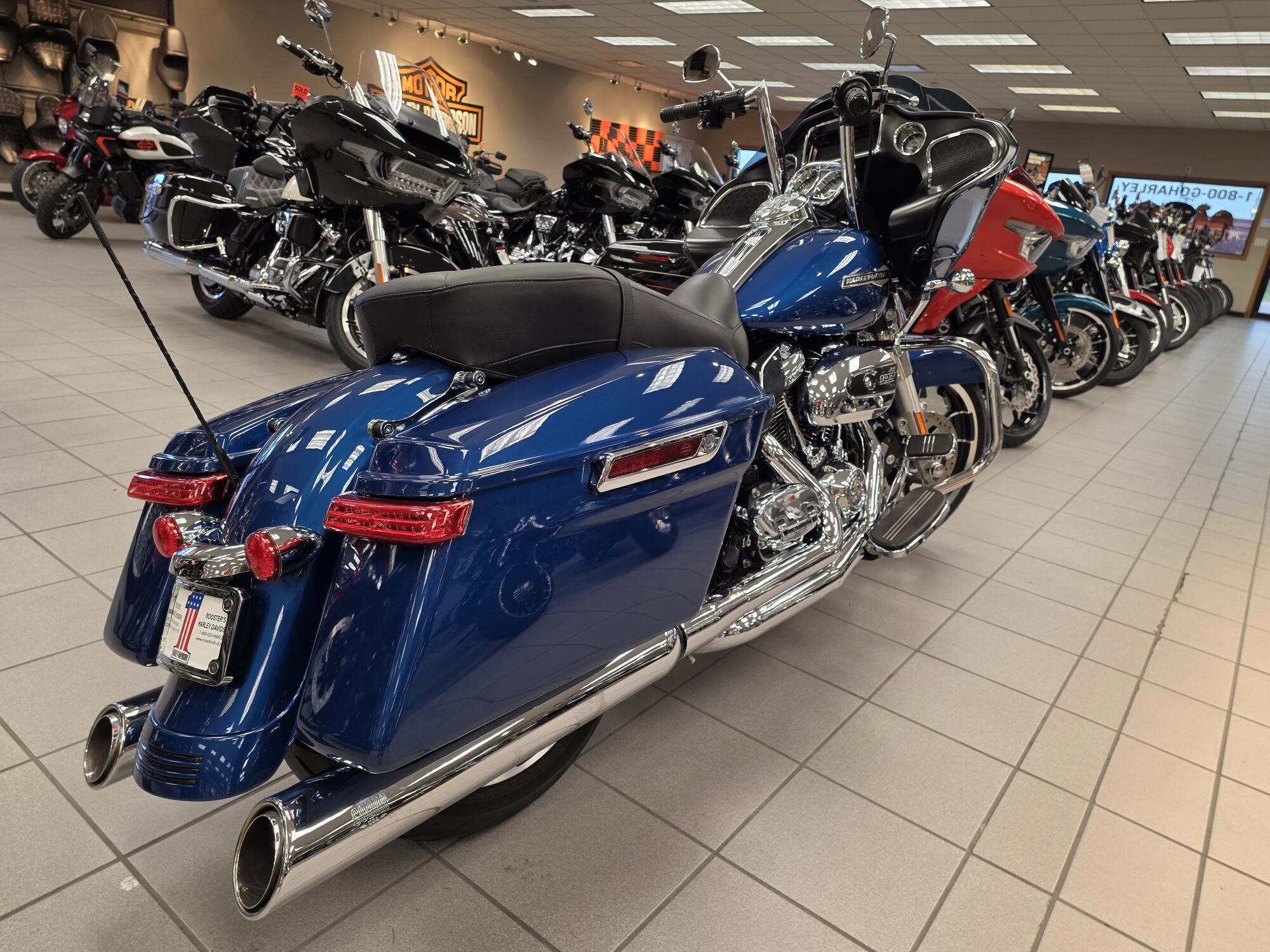 FLTRX 2022 Road Glide®, photo 8