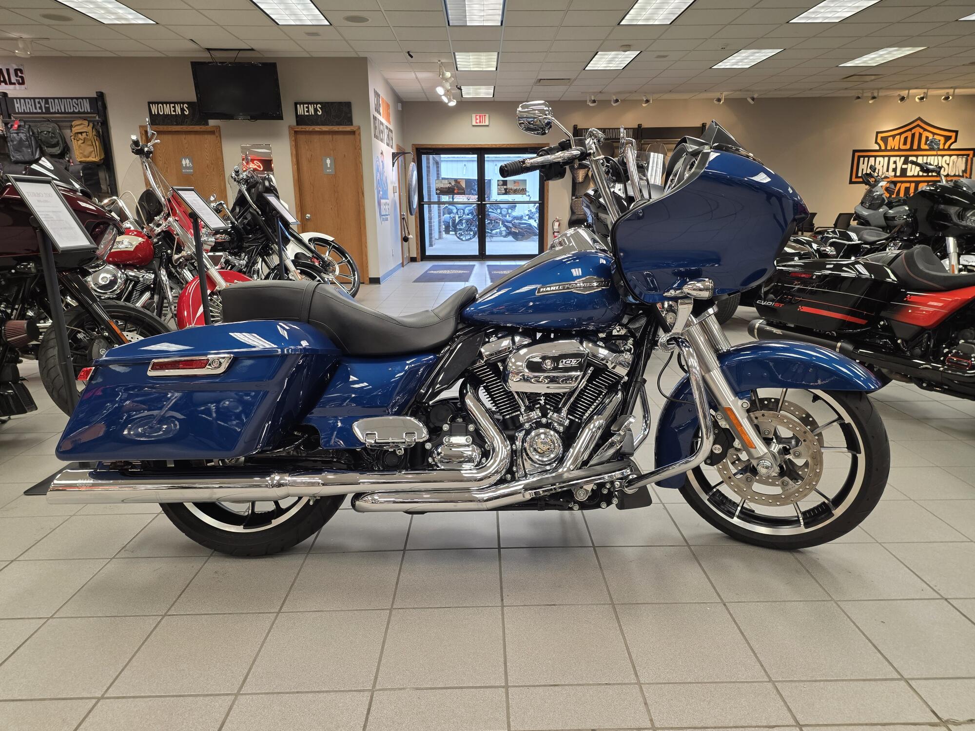 FLTRX 2022 Road Glide®