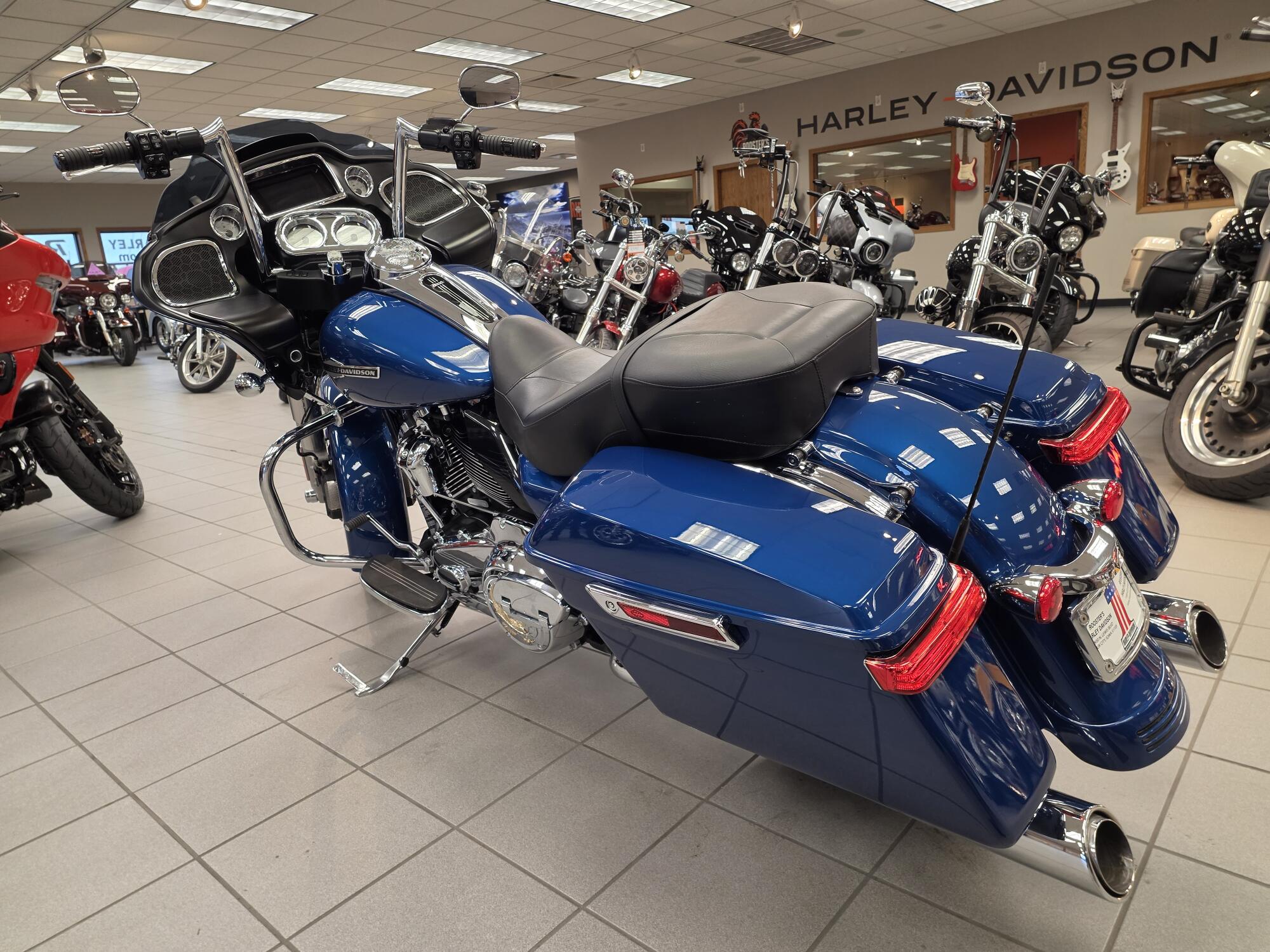 FLTRX 2022 Road Glide®, photo 6