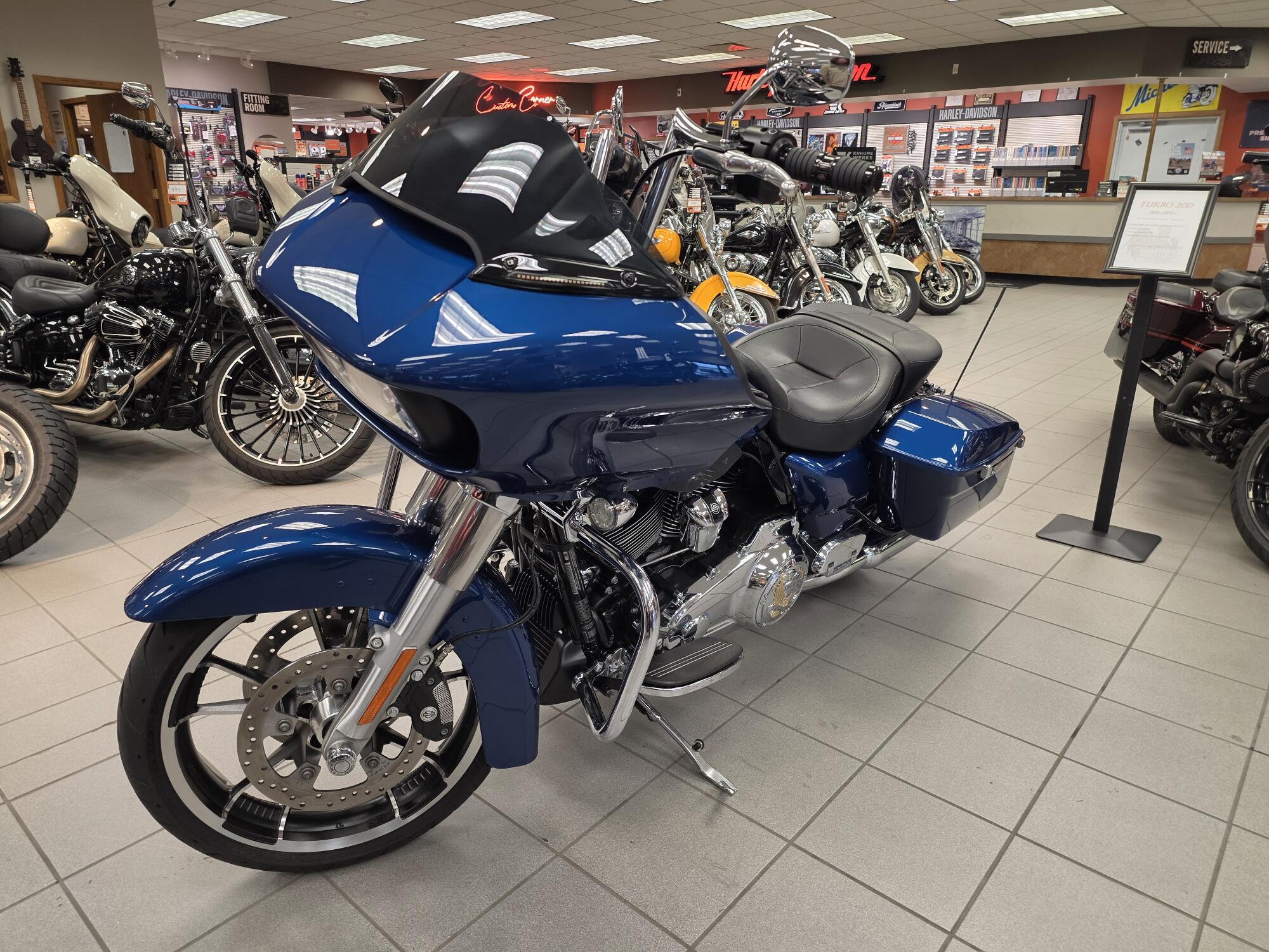 FLTRX 2022 Road Glide®, photo 4