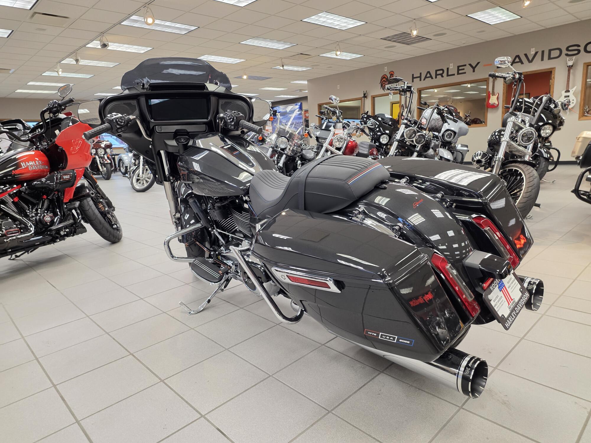 FLHX 2026 Street Glide®, photo 6