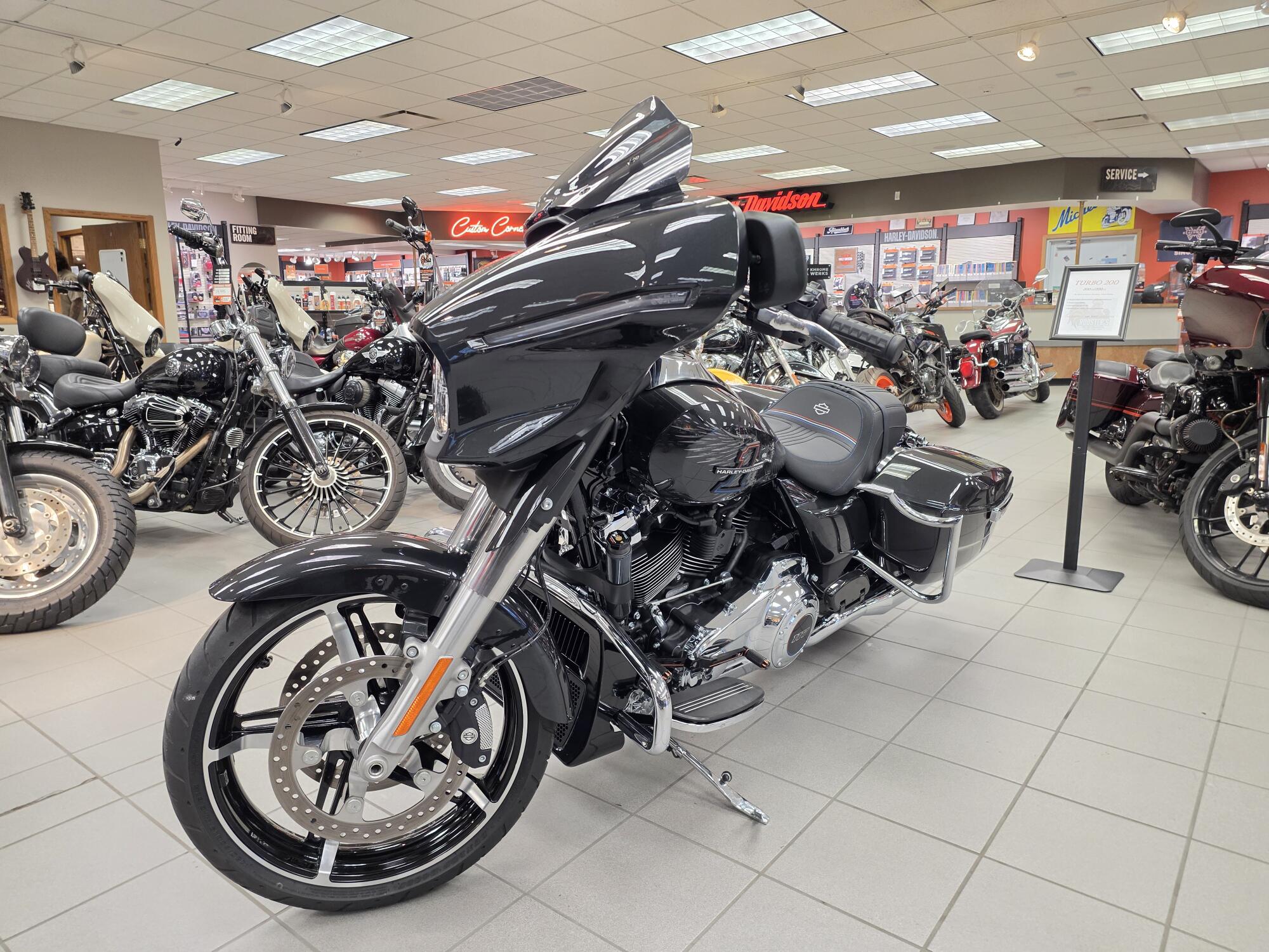 FLHX 2026 Street Glide®, photo 4