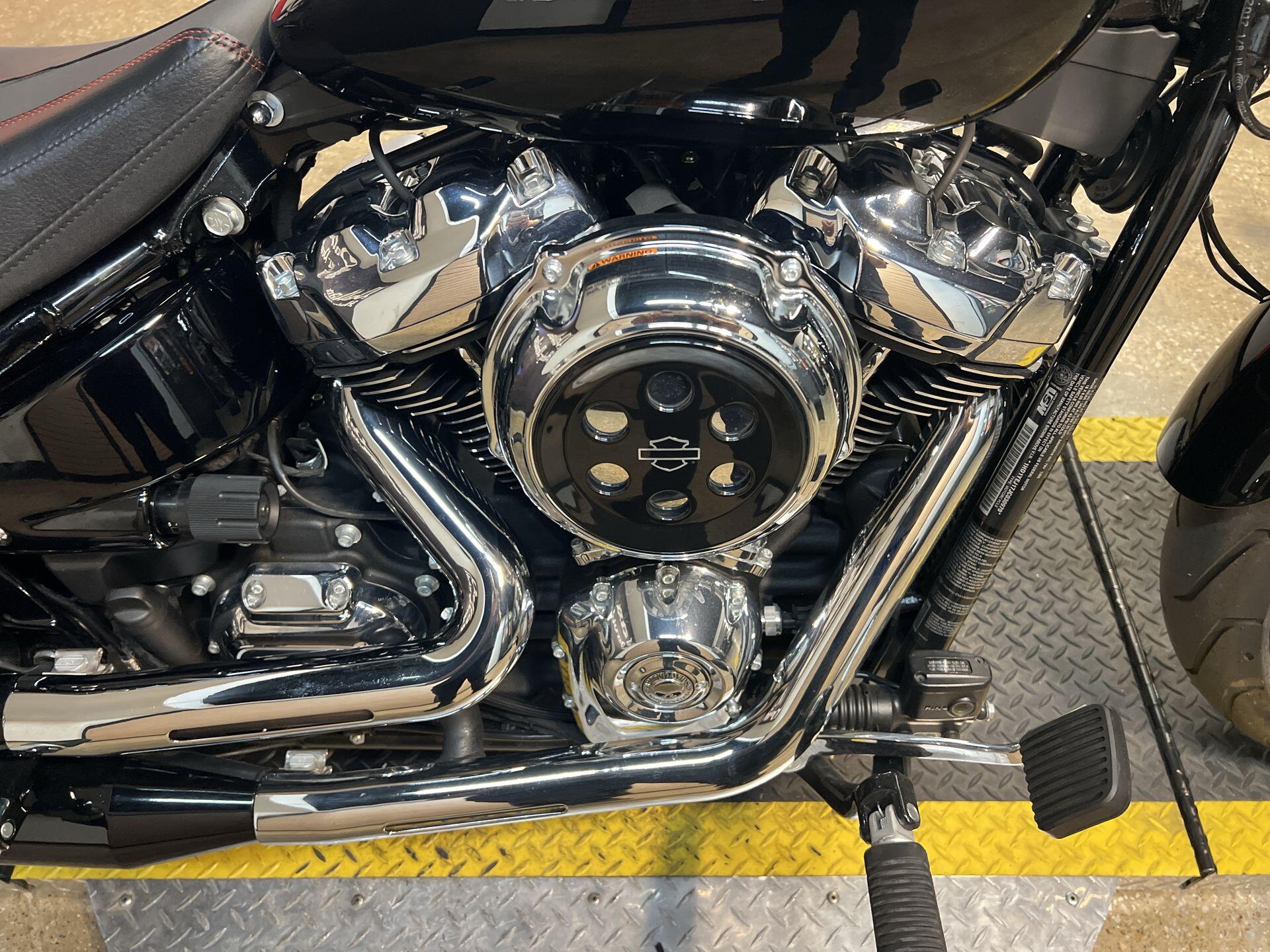 2018 Harley-Davidson® Breakout® FXBR, photo 13