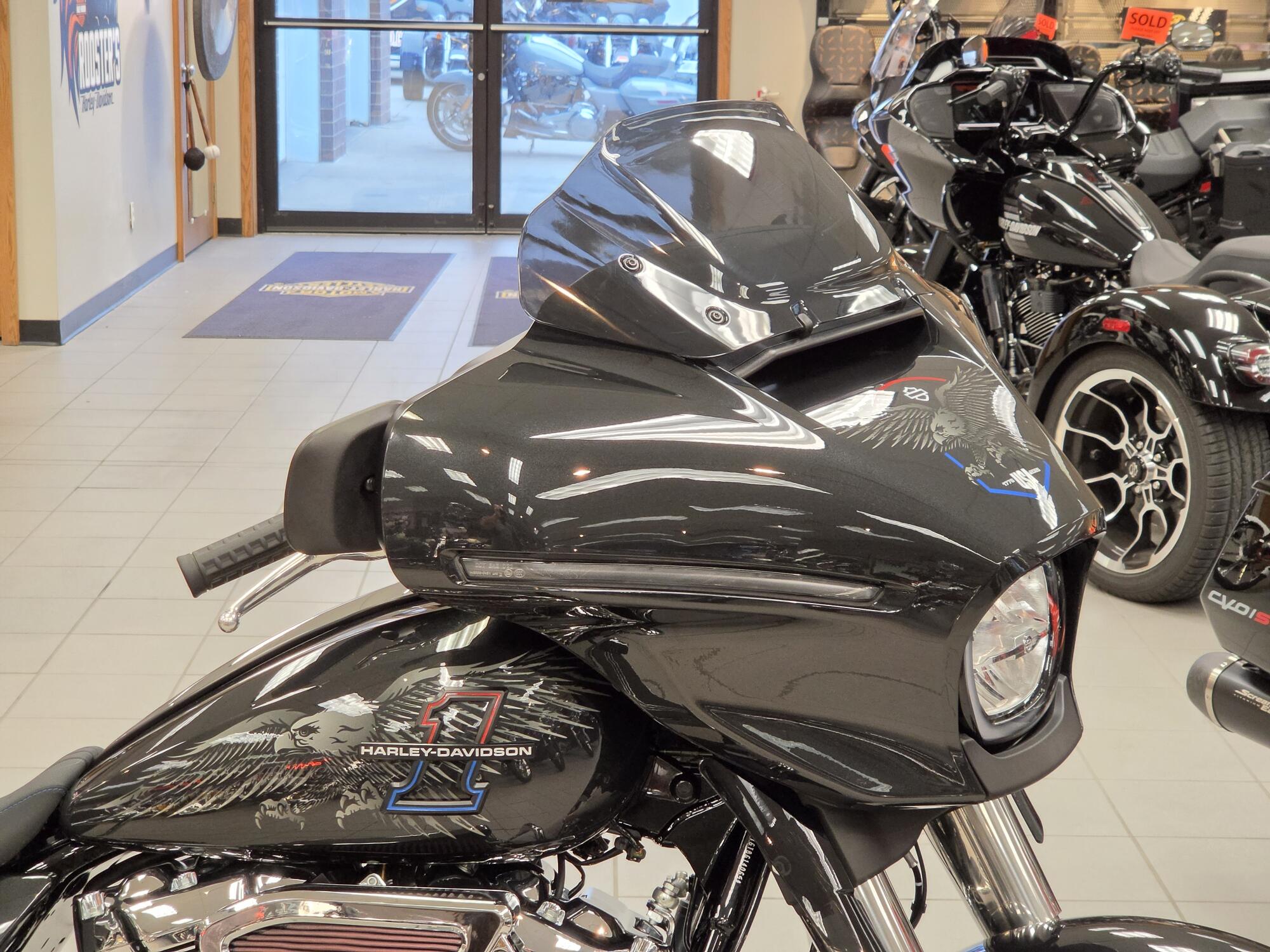 FLHX 2026 Street Glide®, photo 10