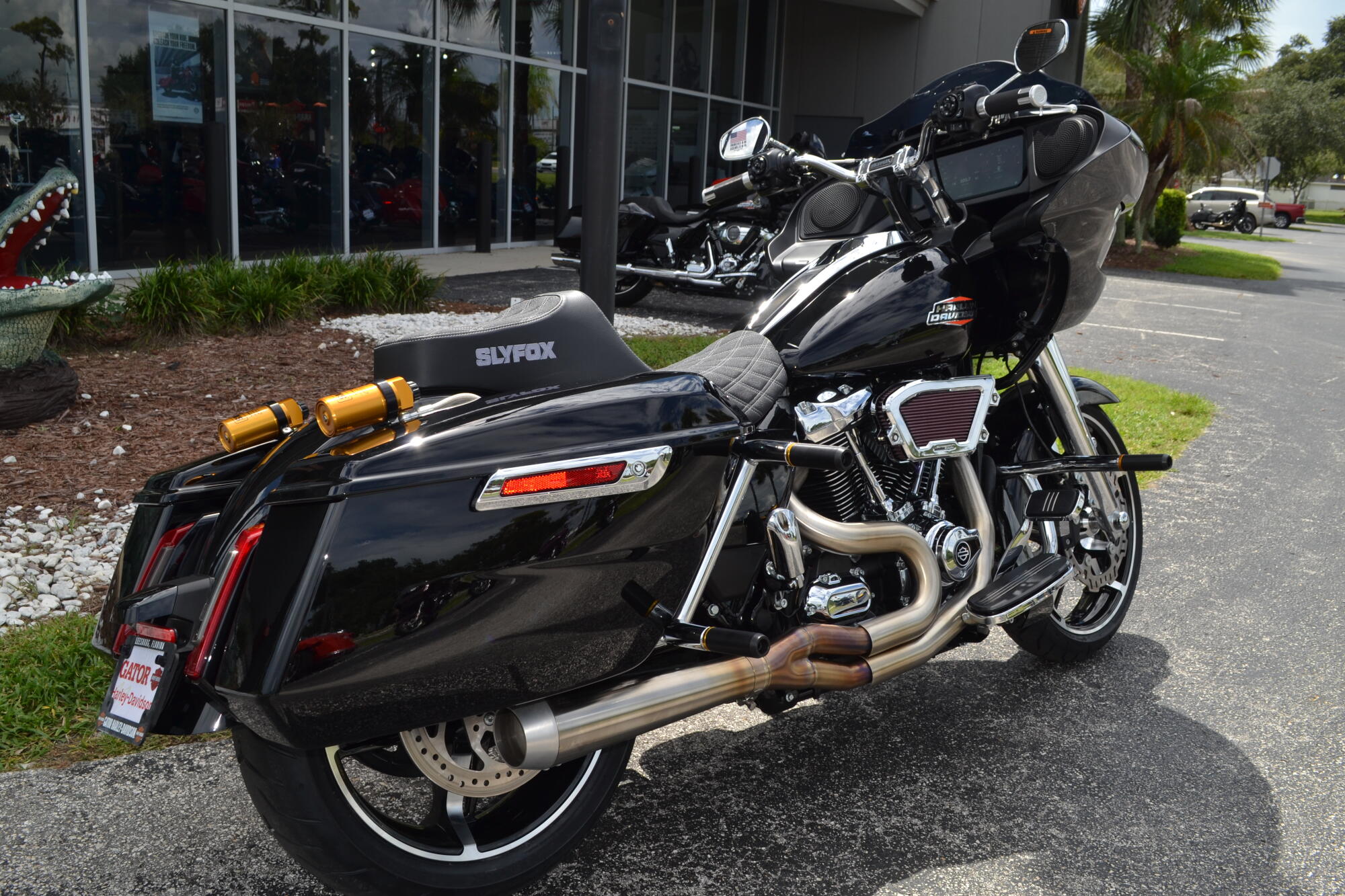 FLTRX 2026 Road Glide®, photo 9