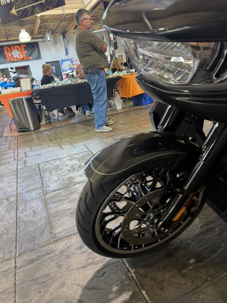 2026 Harley-Davidson® Road Glide Limited No Gimmicks, No Hidden Fees, photo 9