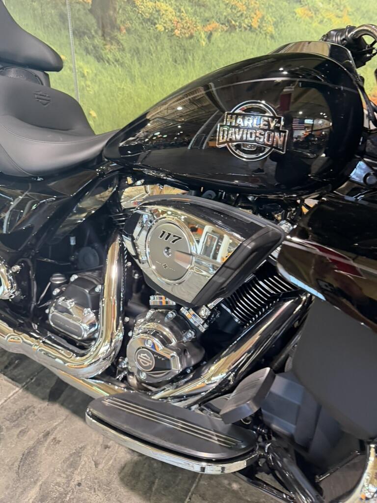 2026 Harley-Davidson® Street Glide Limited No Gimmicks, No Hidden Fees, photo 3