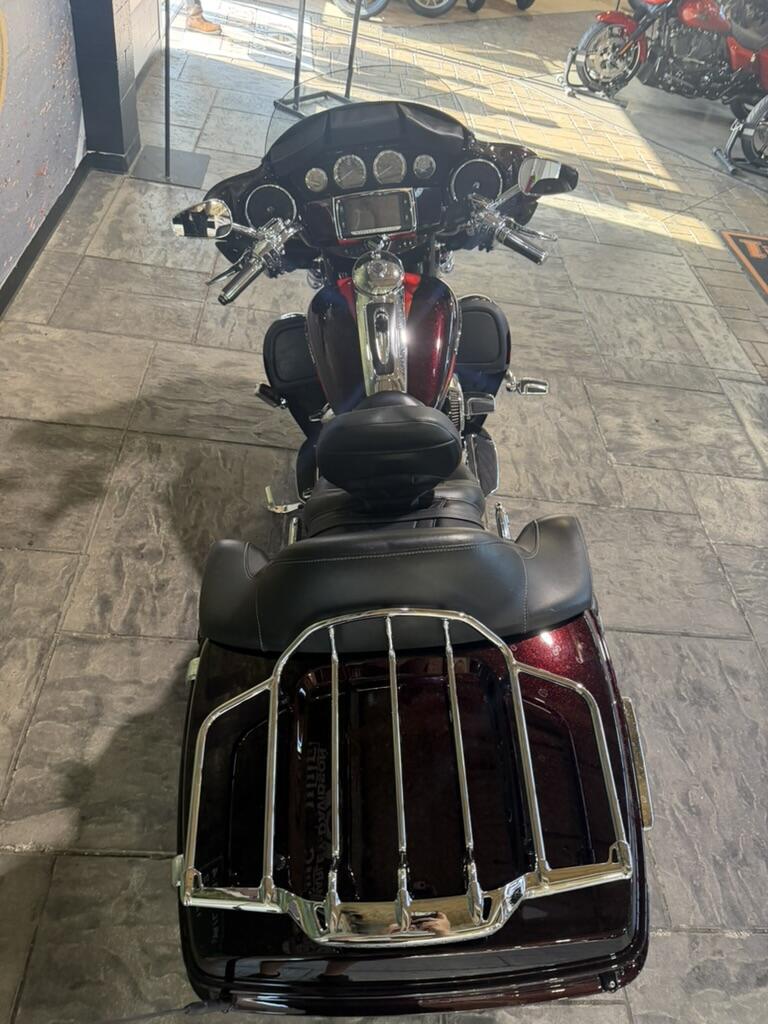 2017 Harley-Davidson® CVO™ Limited No Gimmicks, No Hidden Fees, photo 18
