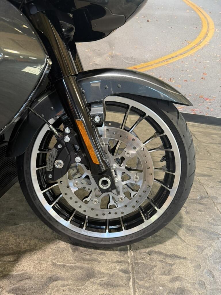 2026 Harley-Davidson® Road Glide Limited No Gimmicks, No Hidden Fees, photo 6