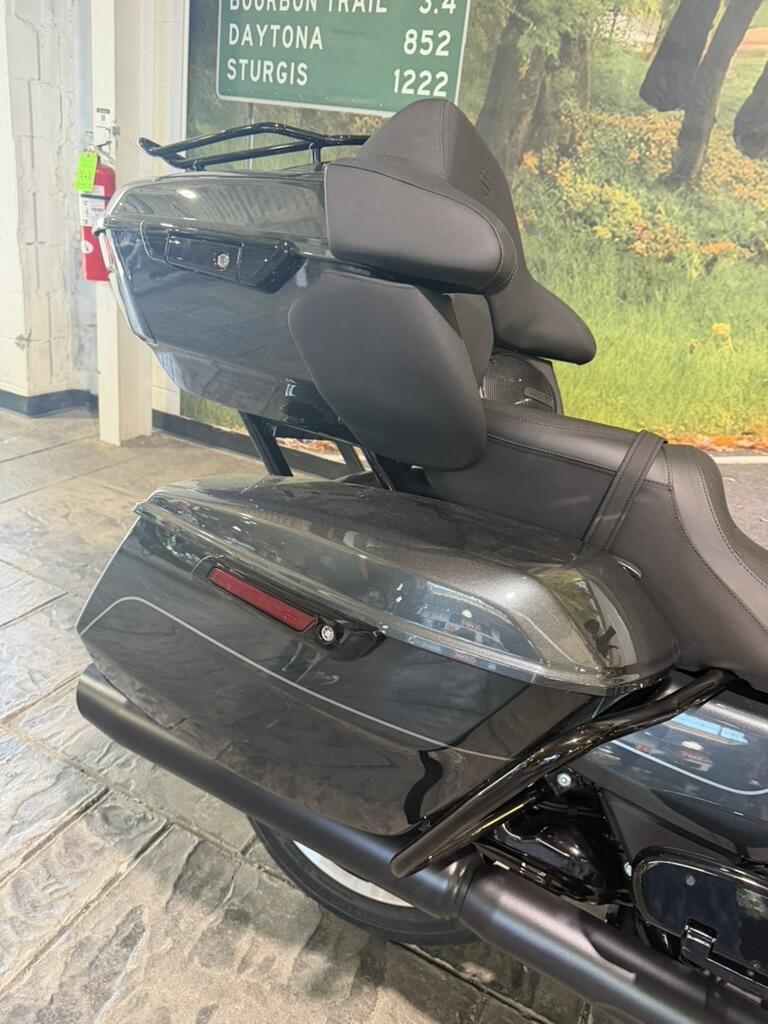 2026 Harley-Davidson® Road Glide Limited No Gimmicks, No Hidden Fees, photo 5