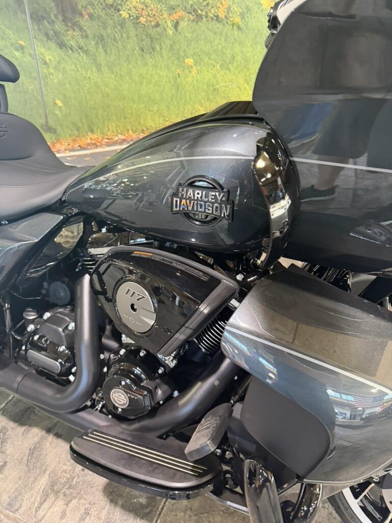 2026 Harley-Davidson® Road Glide Limited No Gimmicks, No Hidden Fees, photo 3