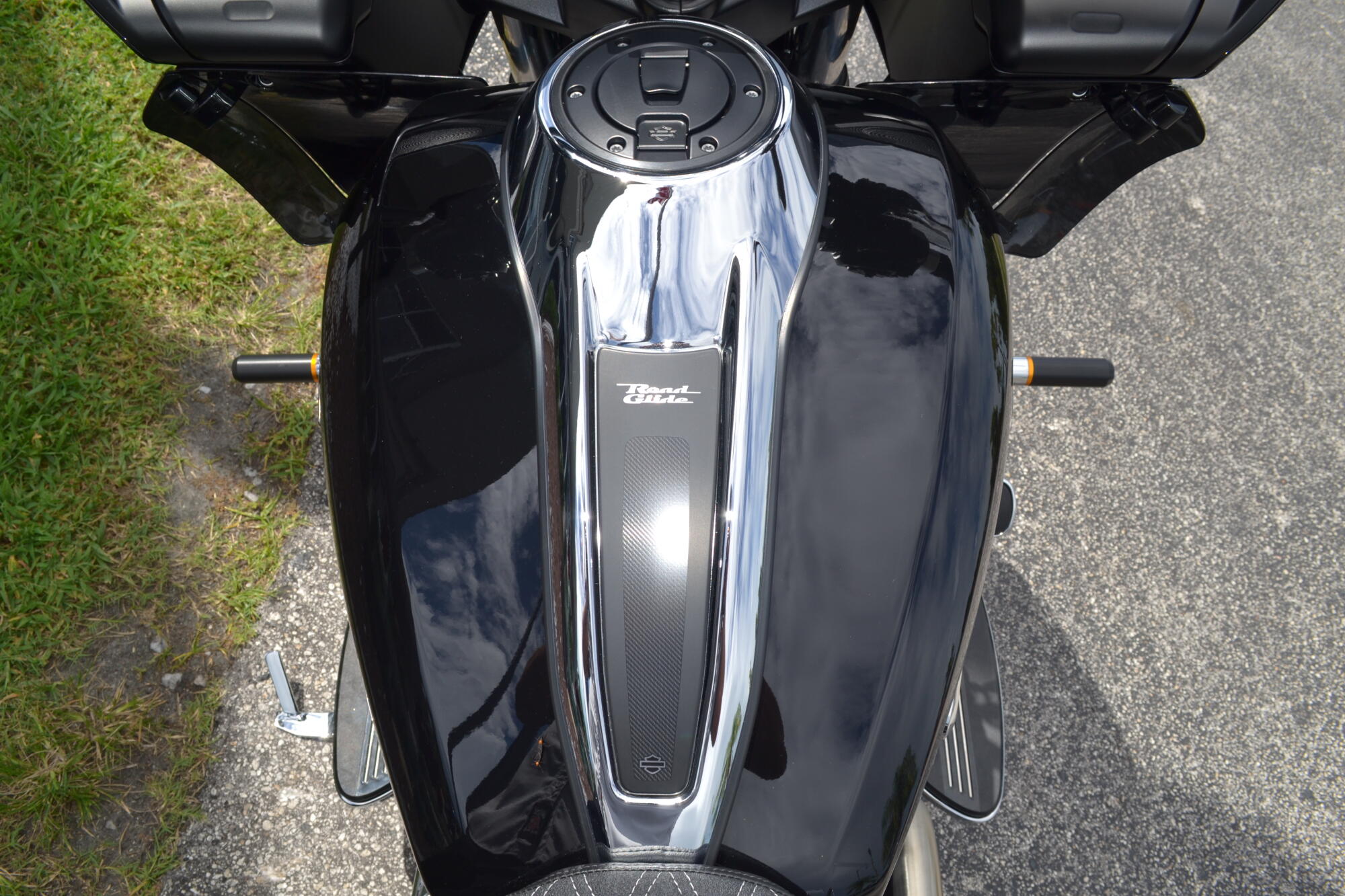 FLTRX 2026 Road Glide®, photo 13