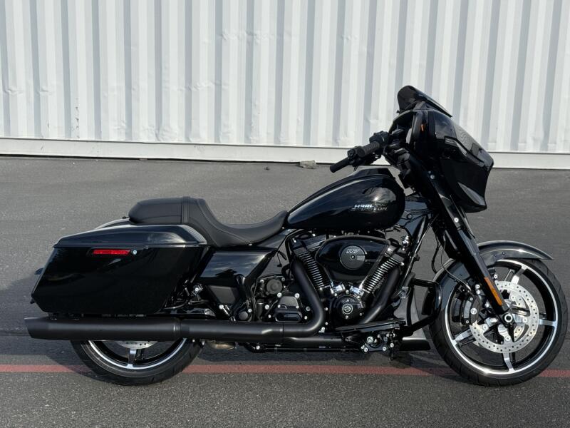New Harley-Davidson Inventory in Kennewick, WA | Rattlesnake