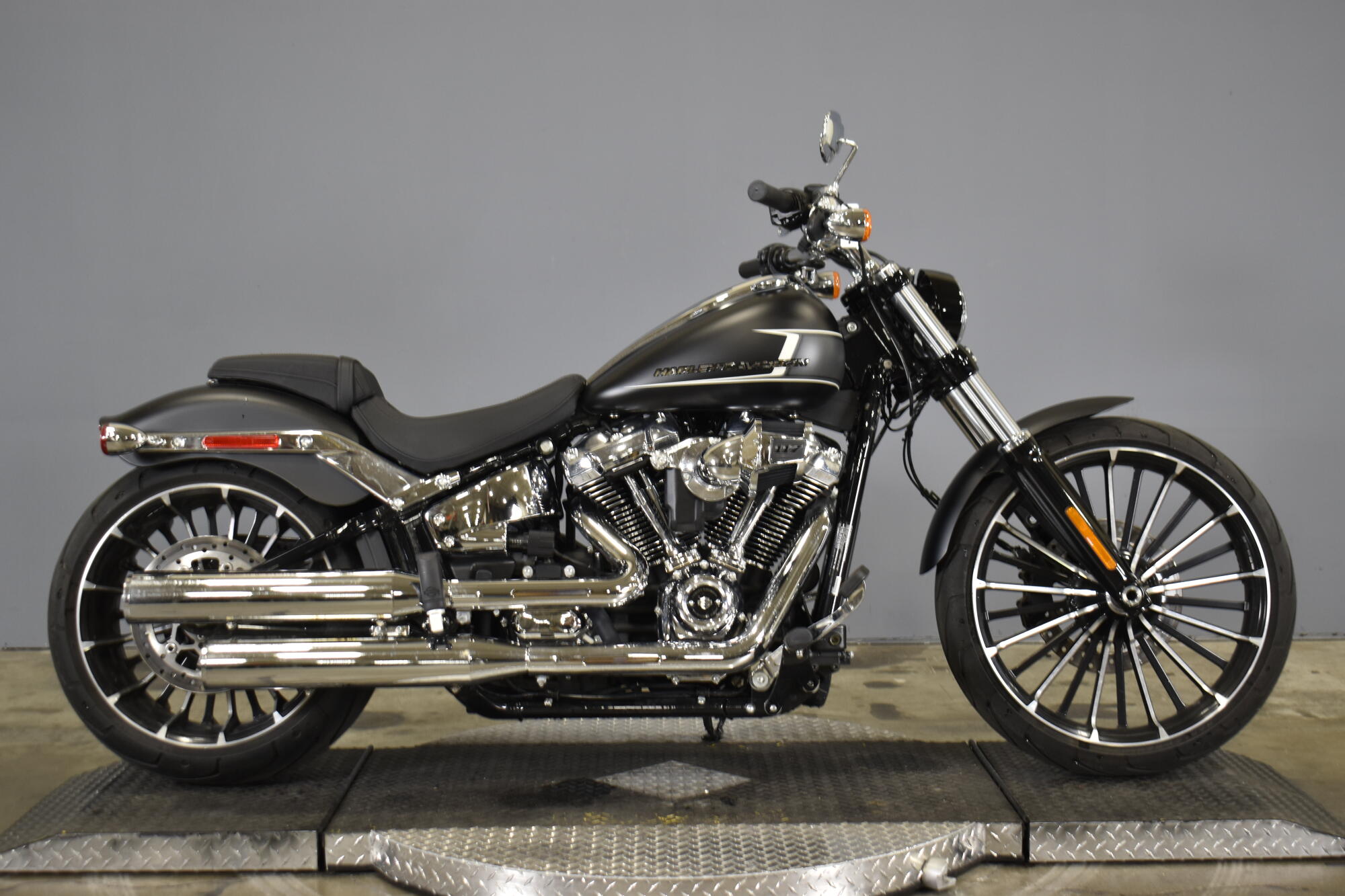 Breakout® | MotorCity Harley-Davidson®