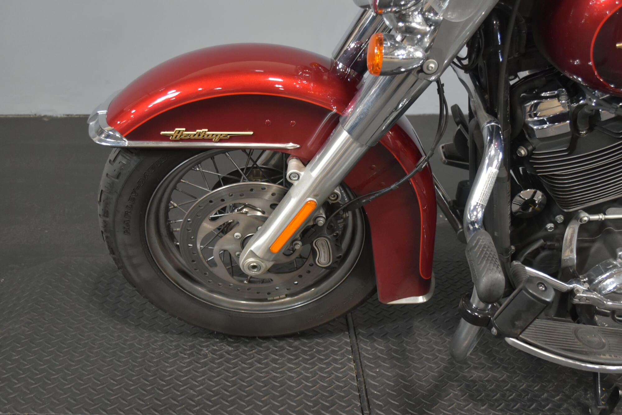 2023 Harley-Davidson® Heritage Classic Heirloom Red Fade, photo 12