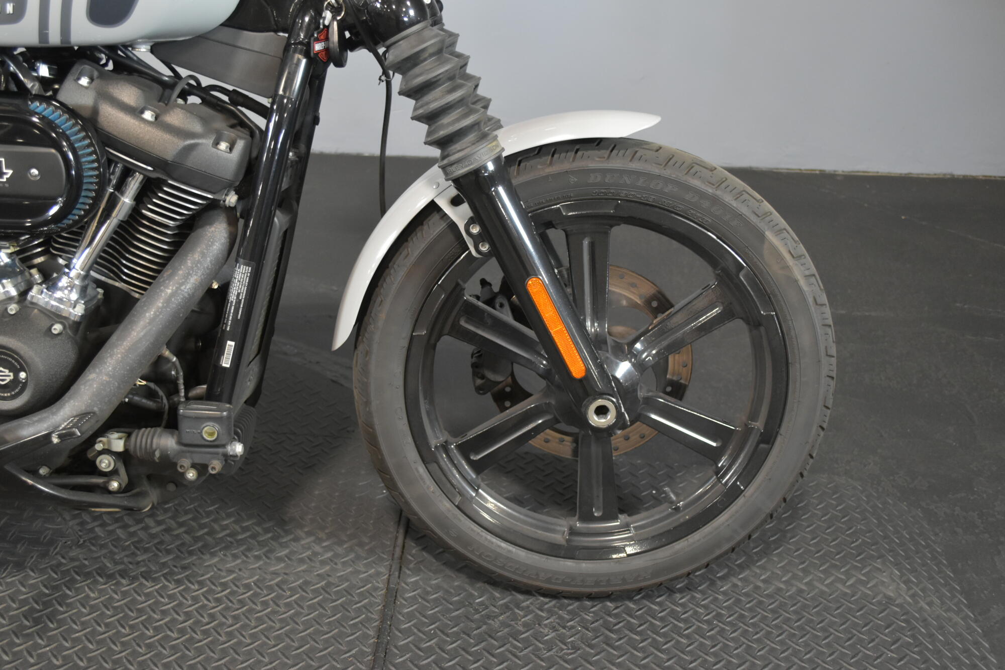 2024 Harley-Davidson® Street Bob® 114 Billiard Gray, photo 9