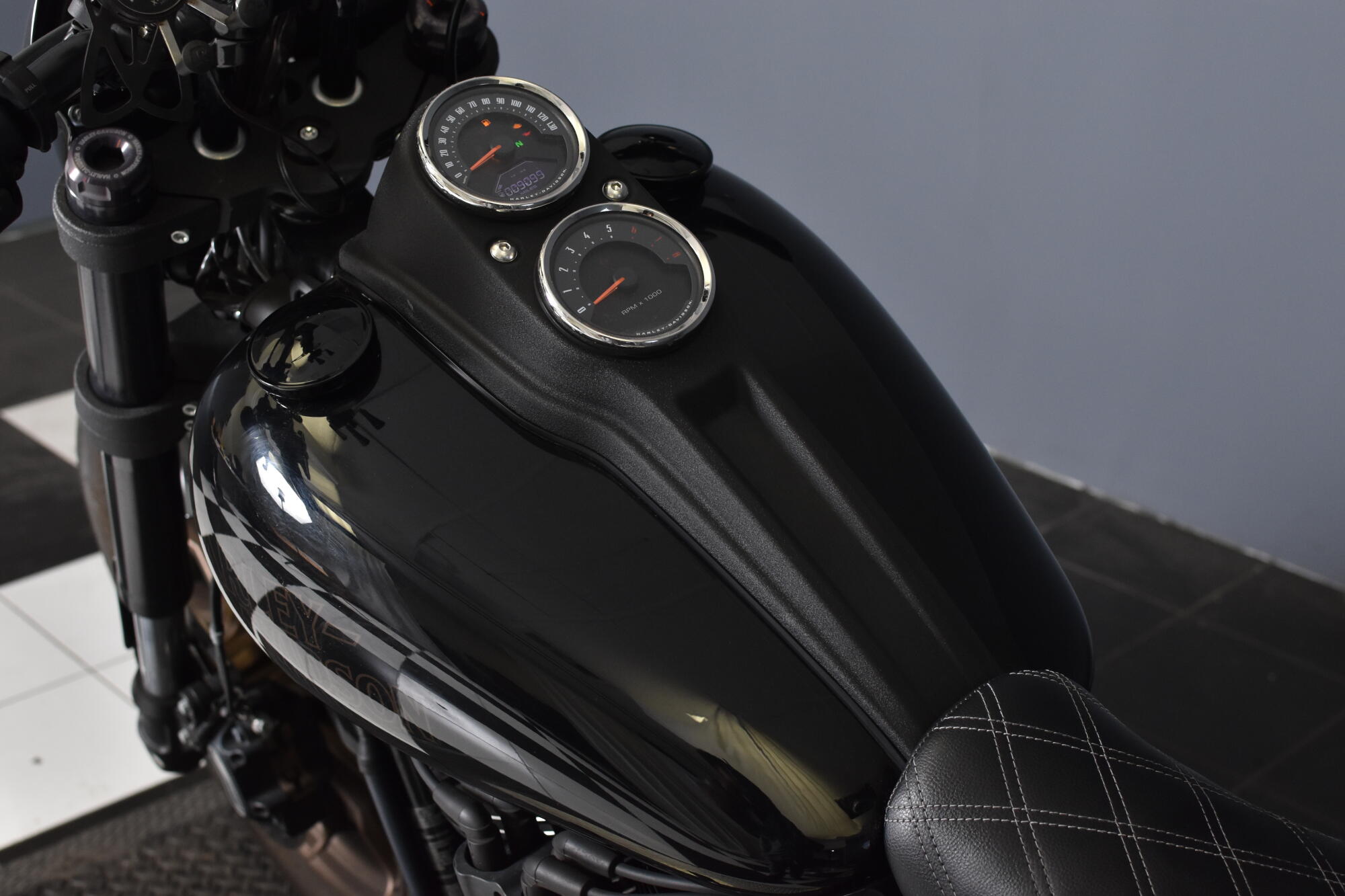 2021 Harley-Davidson® Low Rider® S Vivid Black FXLRS, photo 15