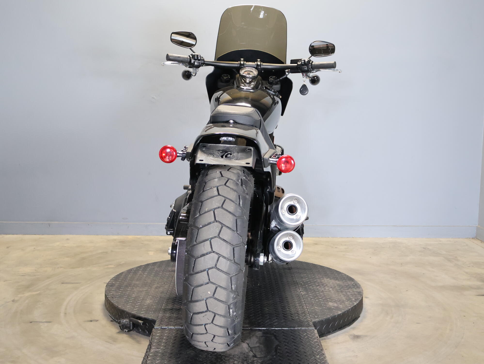 2022 Harley-Davidson® Fat Bob® 114 FXFBS, photo 7