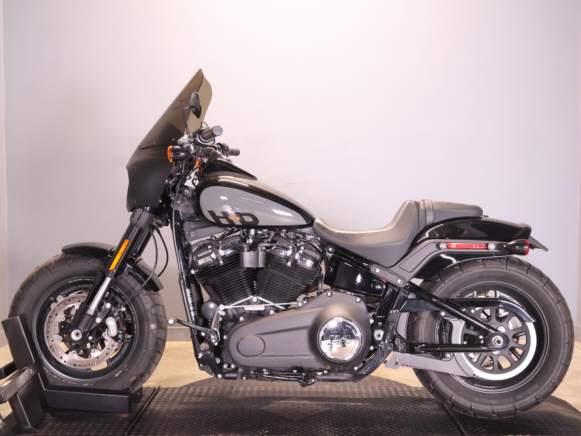 2022 Harley-Davidson® Fat Bob® 114 FXFBS, photo 5