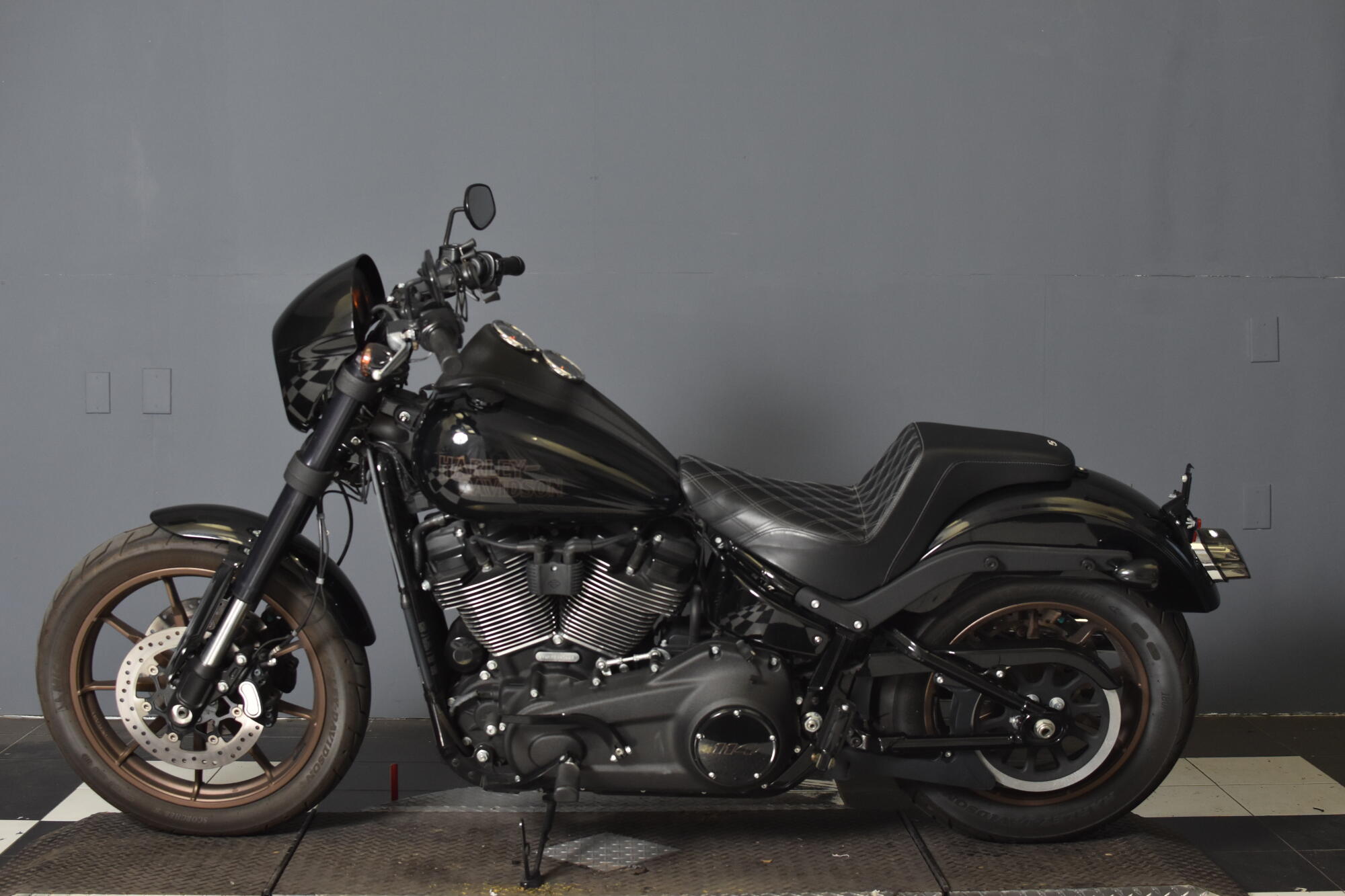 2021 Harley-Davidson® Low Rider® S Vivid Black FXLRS, photo 5