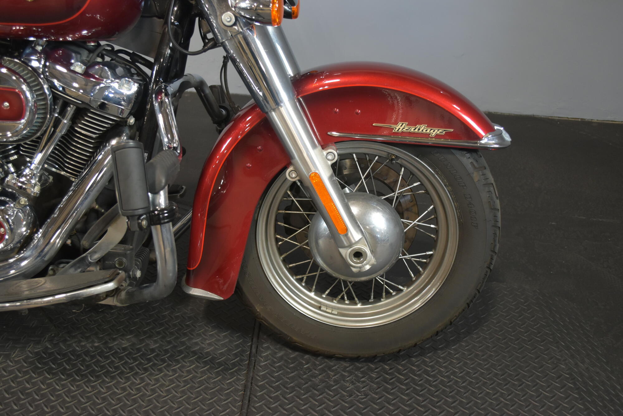 2023 Harley-Davidson® Heritage Classic Heirloom Red Fade, photo 9