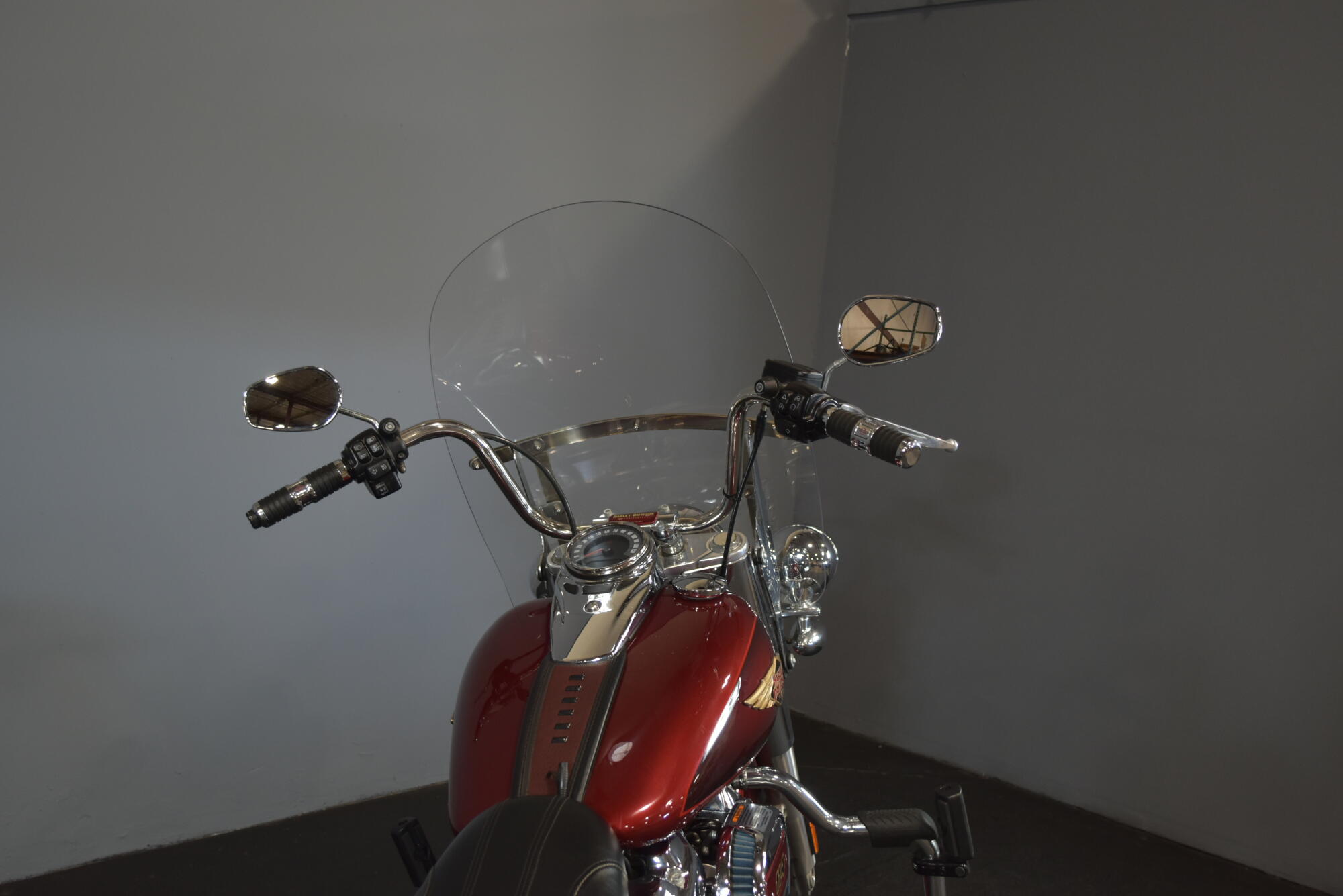 2023 Harley-Davidson® Heritage Classic Heirloom Red Fade, photo 17