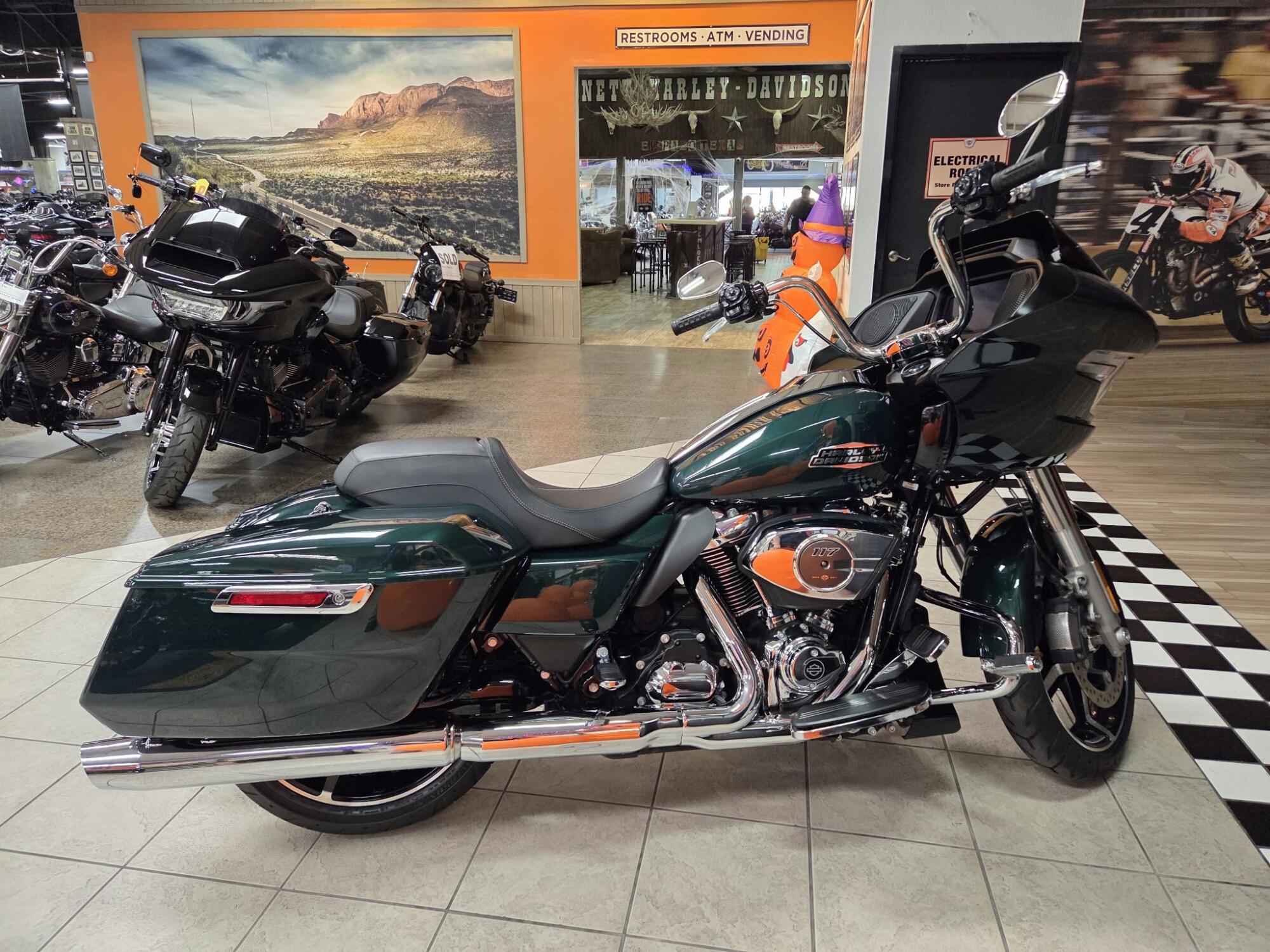 Road Glide® | Barnett Harley-Davidson®